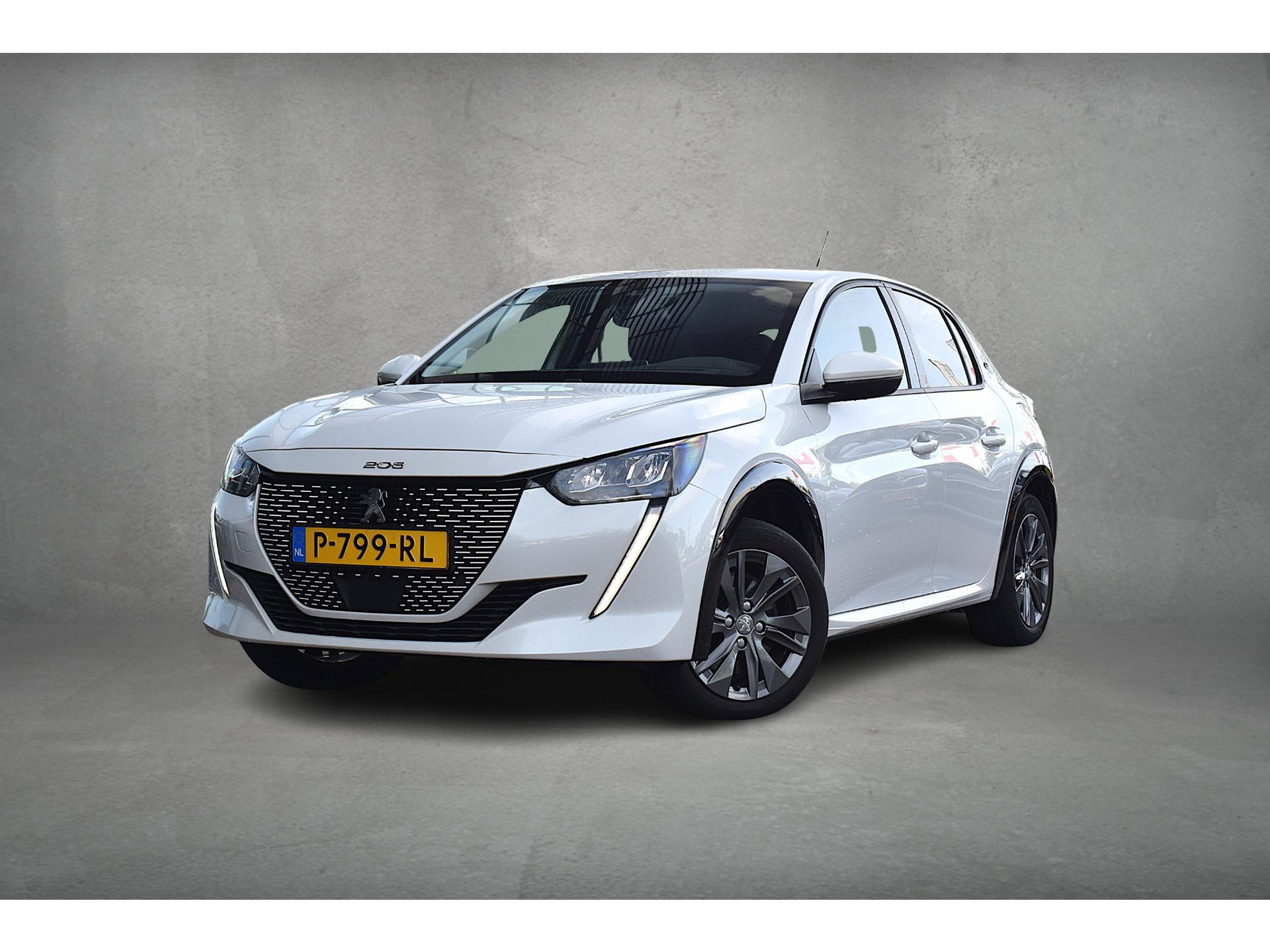 Peugeot e-208 EV Active 50 kWh | SOH: 92,3% | Apple CarPlay | Half Leer | Sportstoelen | Cruise