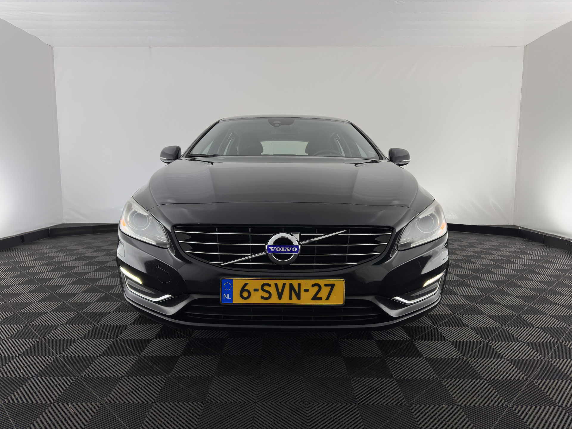 Volvo V60 2.4 D6 AWD Plug-In Hybrid Summum ( Plug-In ) Aut. * LEATHER | PREMIUM-SOUND-AUDIO | NAVI-FULLMAP | BI-XENON |  MEMORY-PACK | CRUISE | HEATED-SPORTSEATS | TOWBAR | 17"ALU*