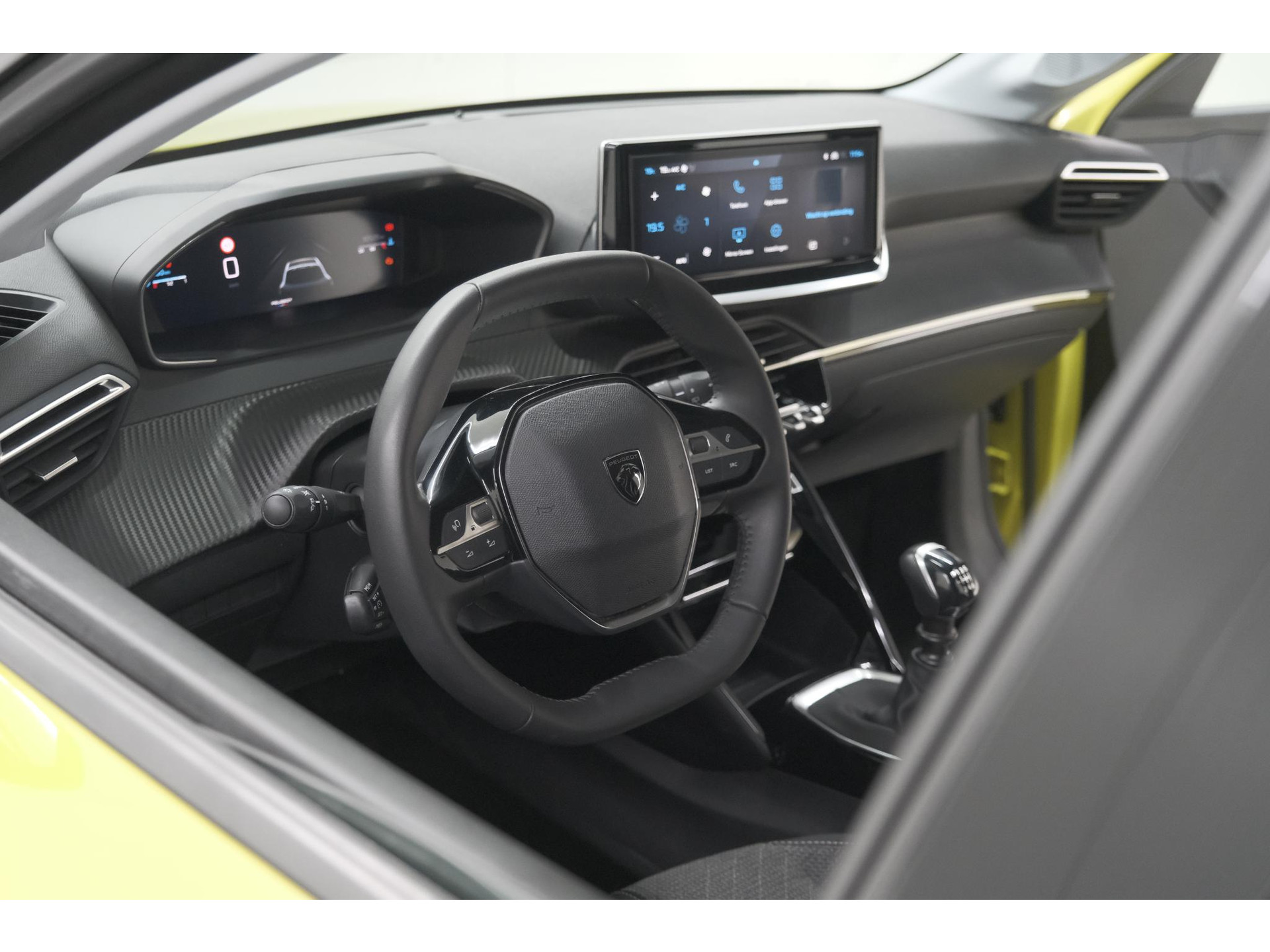 Peugeot 208 PureTech 100 Allure | Apple Carplay | Parkeersensoren | Climate Control