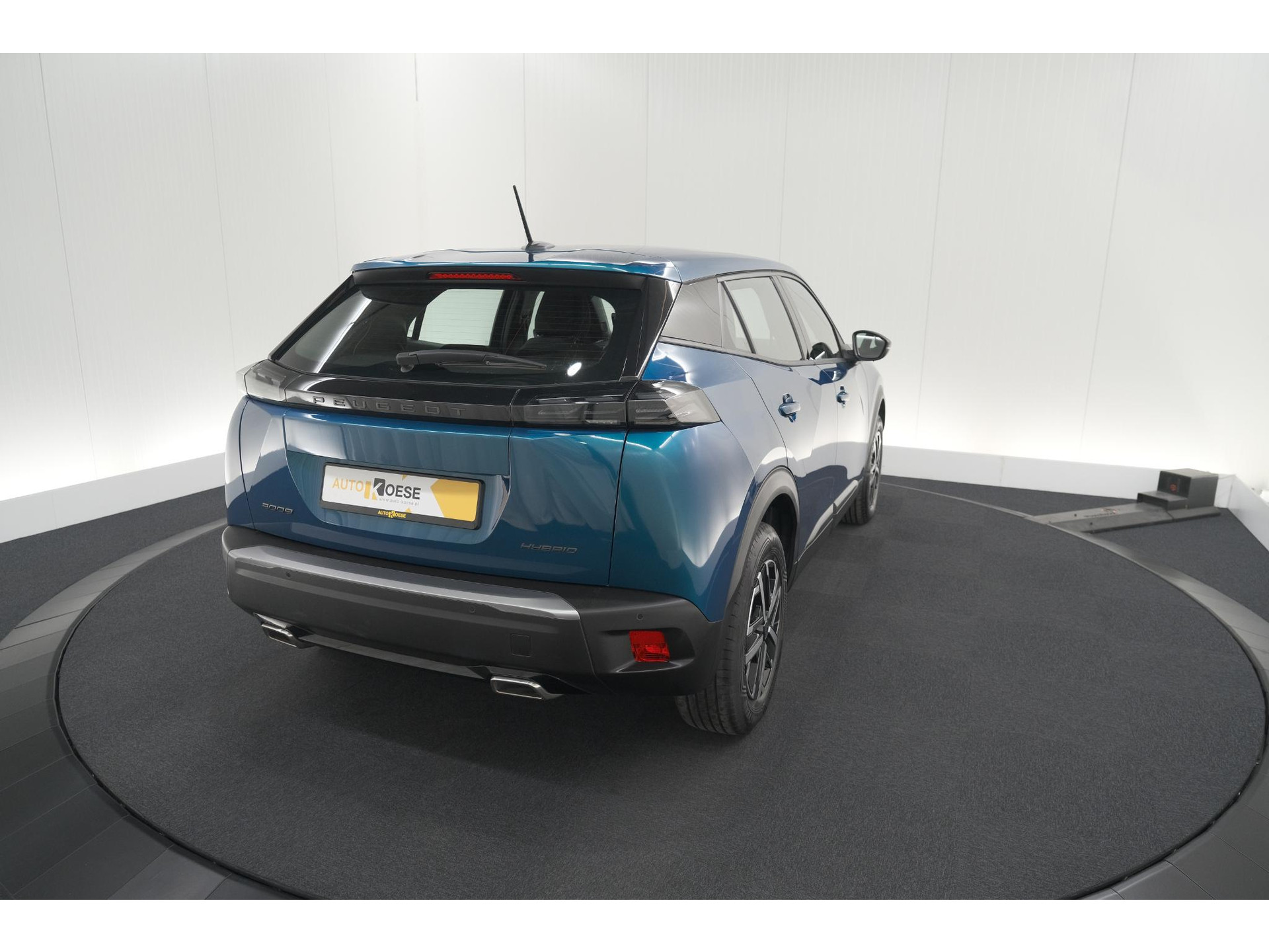 Peugeot 2008 Hybrid 136 e-DCS6 Style | Apple Carplay | Parkeersensoren | Climate control