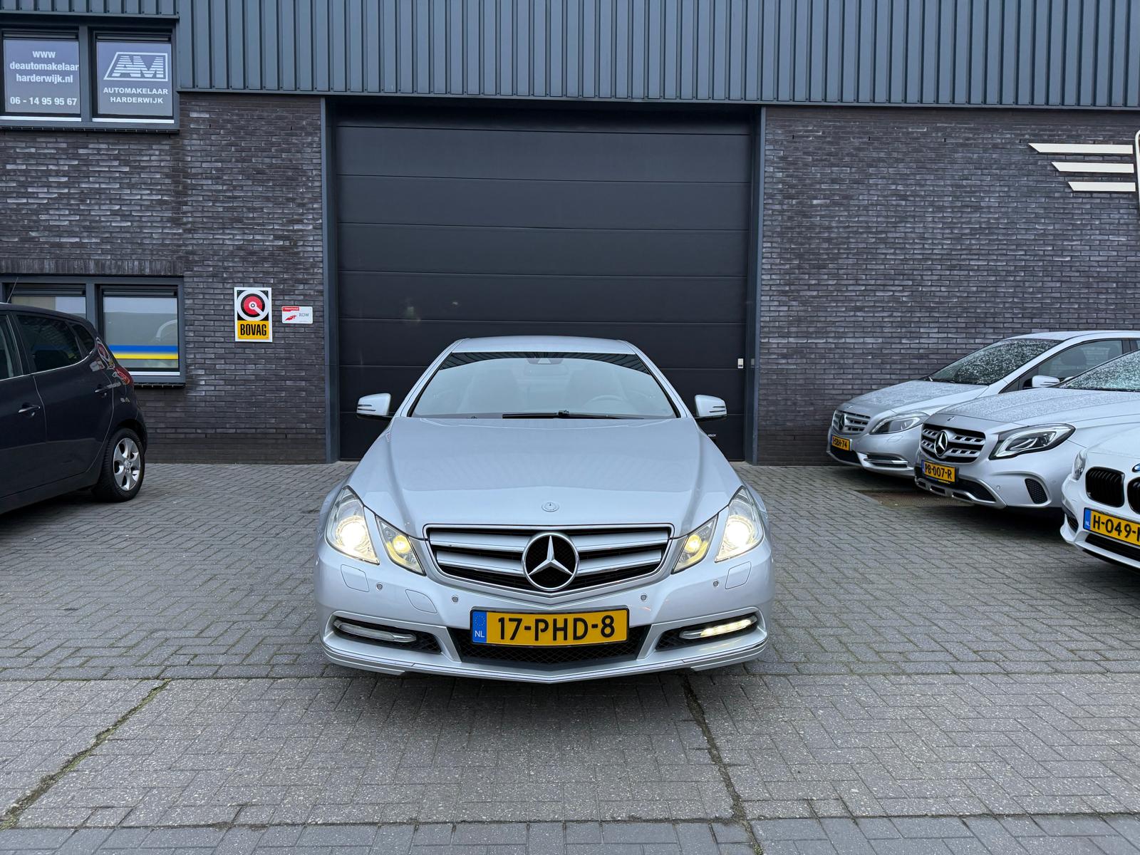 Mercedes-Benz E-klasse Coupé 200 CGI Avantgarde | 2E EIGENAAR | 3/6/12MND GARANTIE | LEDER | NAVI | CRUISE | LMV |