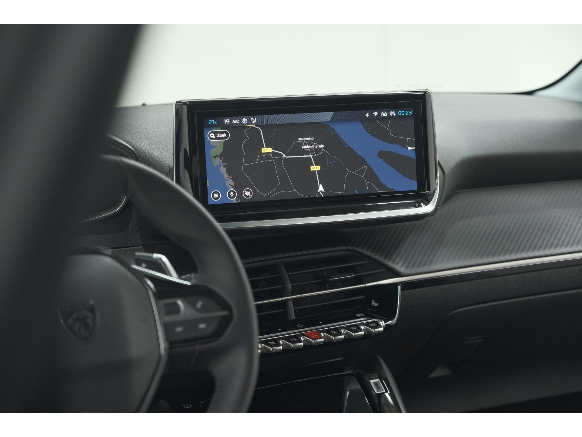 Peugeot 208 Hybrid 100 e-DCS6 Allure | Camera | Apple Carplay | Keyless Entry | Parkeersensoren