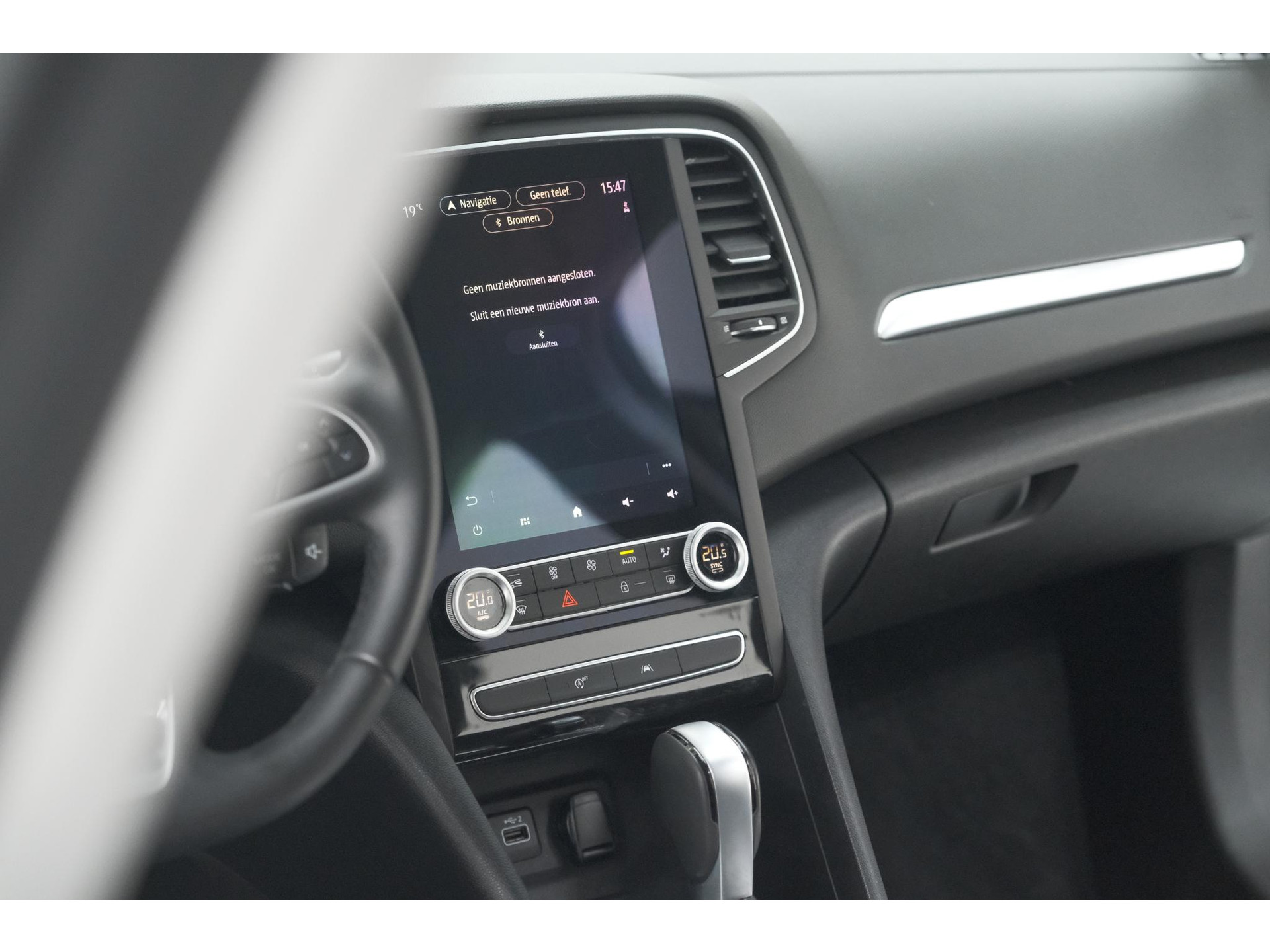 Renault Mégane Estate TCe 140 EDC Techno | Trekhaak | Camera | Navigatie | 9.3 Inch Groot Scherm