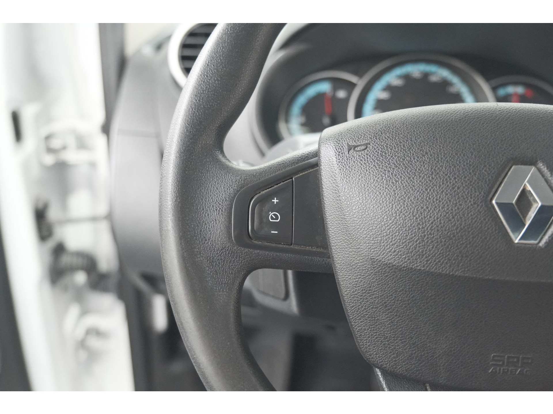 Renault Kangoo E-Tech 33 kWh 82 PK | Koopaccu | Airco | Cruise Control | DAB Radio