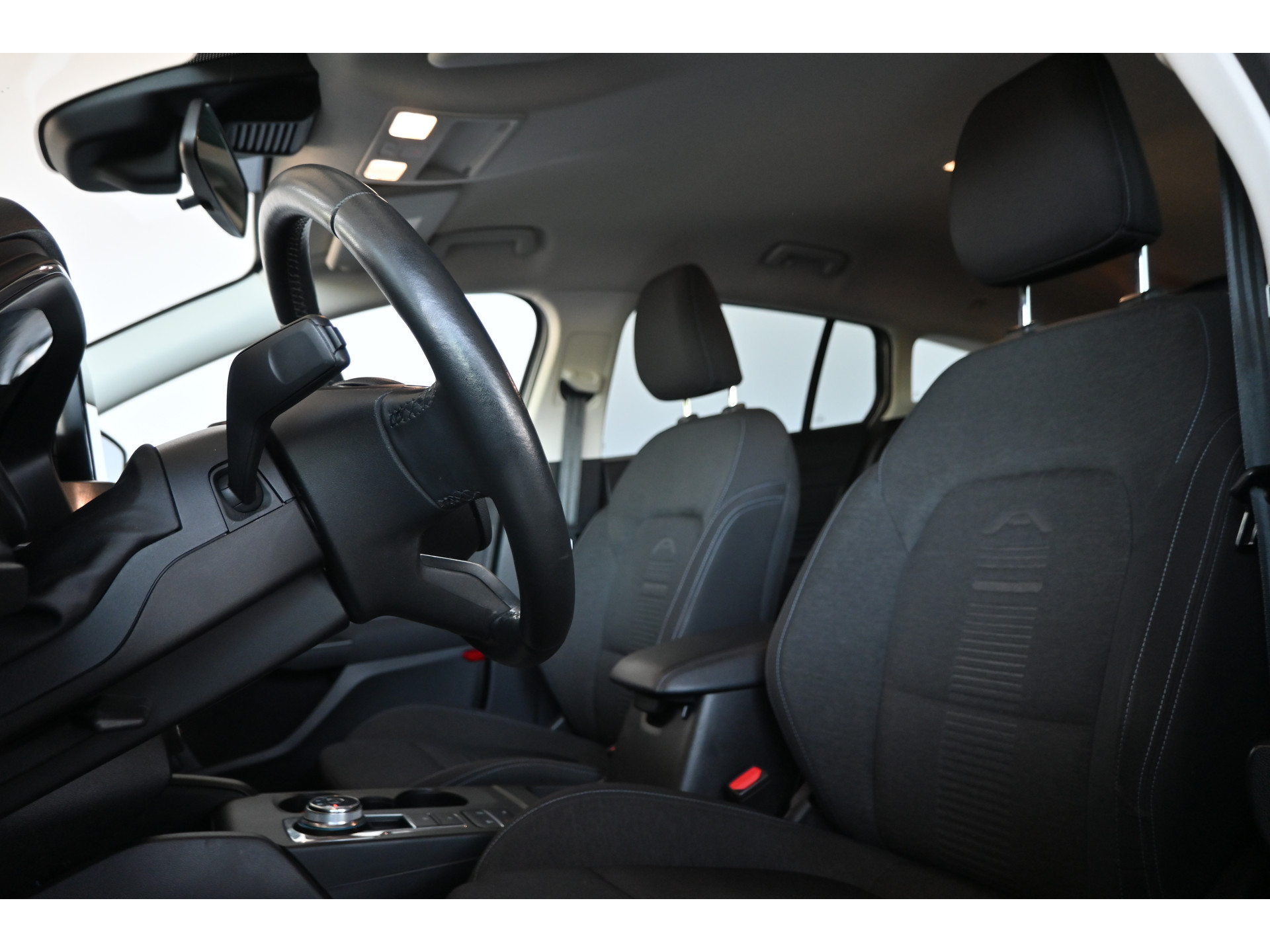 Ford Focus Wagon 1.0 Active Business Automaat Navigatie Carplay LED Rijklaarprijs Inruil Mogelijk!