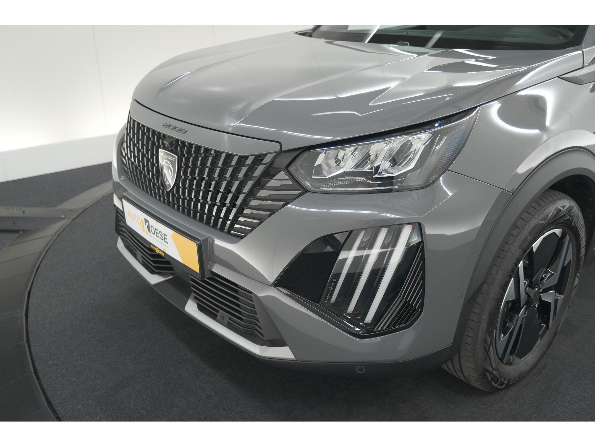 Peugeot 2008 PureTech 130 EAT8 Allure | 360 Camera | Adaptieve Cruise Control | Keyless | Dodehoekdetectie