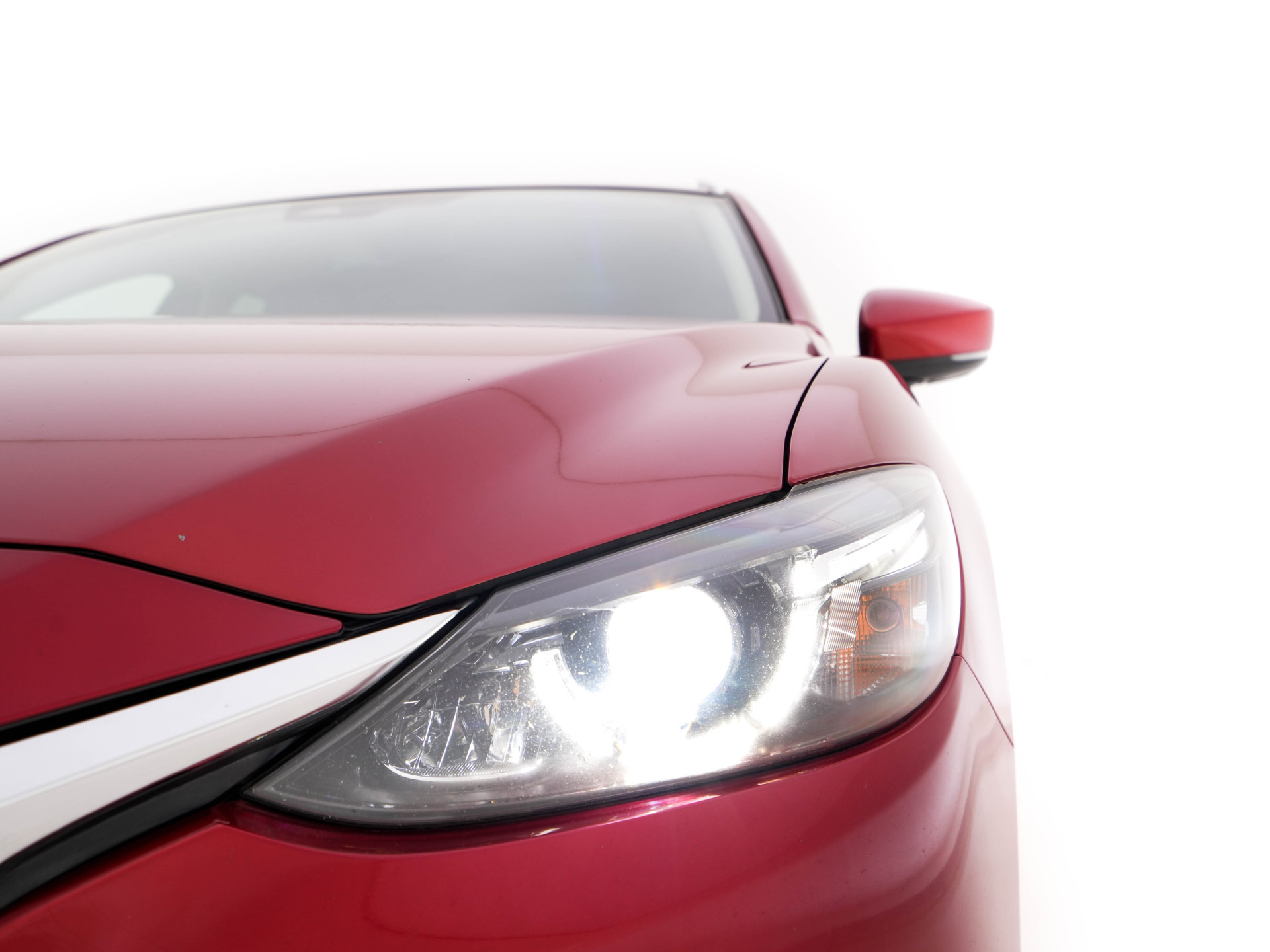 Mazda 6 Sportbreak 2.2D SkyActiv-D 150 Skylease GT (INCL-BTW) *LEATHER | FULL-LED | NAVI-FULLMAP | MEMORY-PACK | BOSE-AUDIO | BLIND-SPOT | CAMERA | KEYLESS | ECC | HEATED-SPORTSEATS | PDC | CRUISE | 17"ALU*