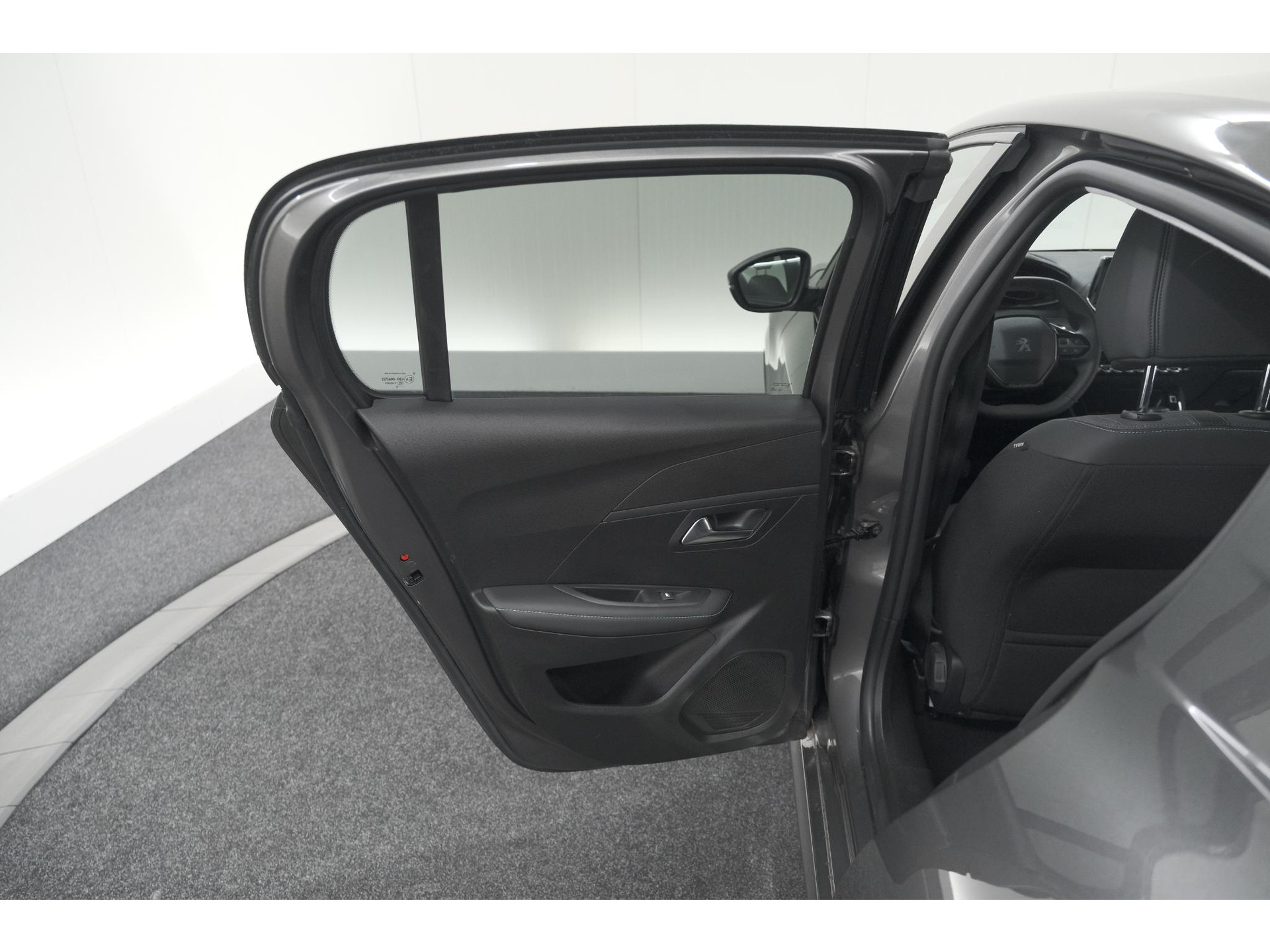 Peugeot 208 PureTech 100 Allure Pack | Camera | Apple Carplay | Stoelverwarming | Parkeersensoren