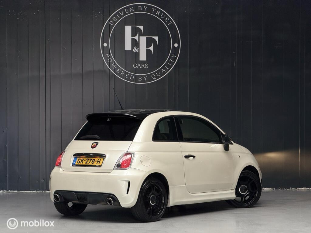 Fiat 500 1.2 Lounge|Automaat|Panodak|Leder|CarPlay|Abarth Look