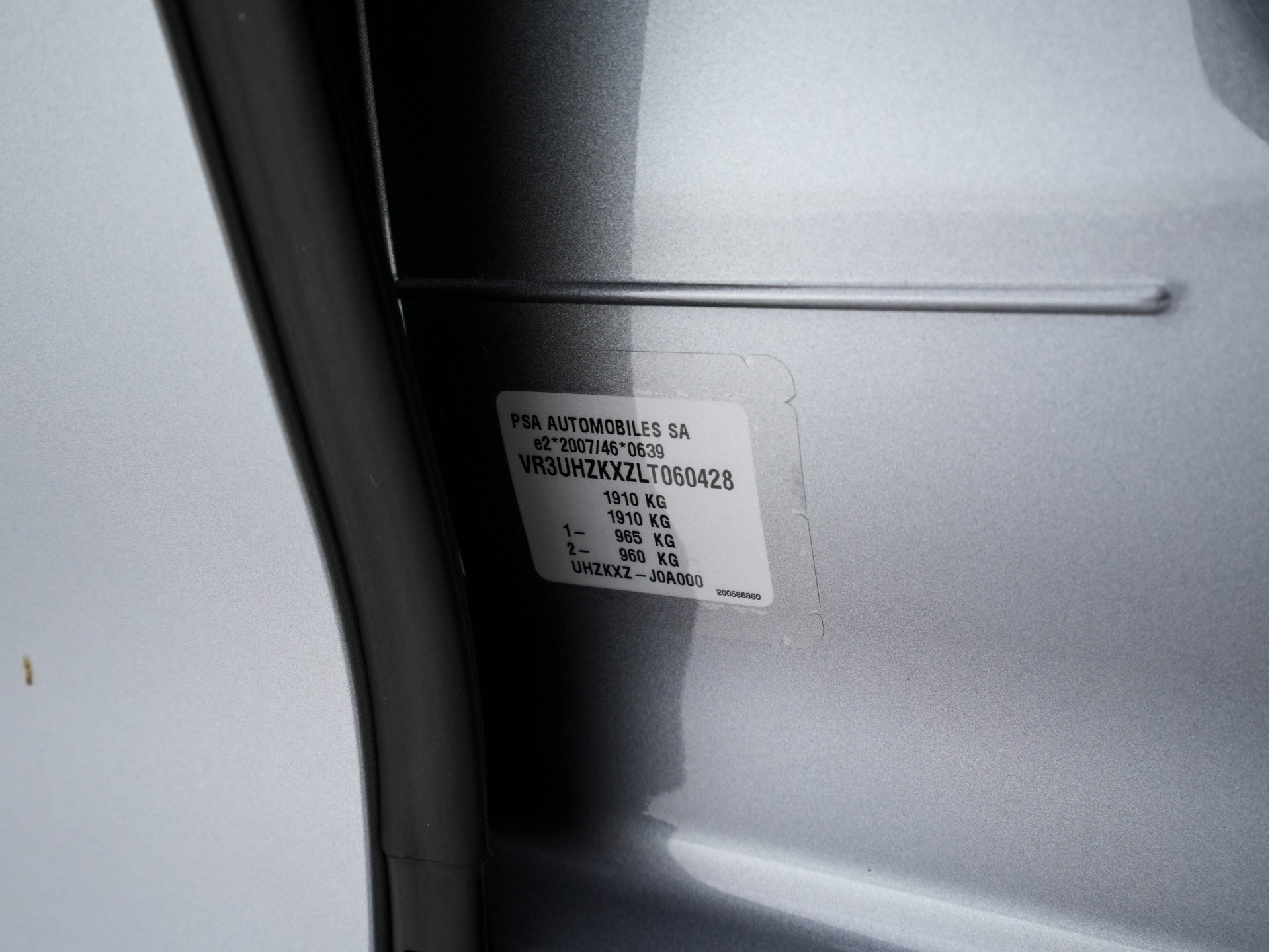 Peugeot e-208 EV GT-Line 350 50 kWh (INCL-BTW) *PANO | FULL-LED | DIGI-COCKPIT | BLINDSPOT | CAMERA | LEATHER-ALCANTARA | AMBIENT-LIGHT | NAVI-FULLMAP | LANE-ASSIST | KEYLESS | DAB | CCS-FASTLOADER | HEATED-SPORTSEATS | 17"ALU