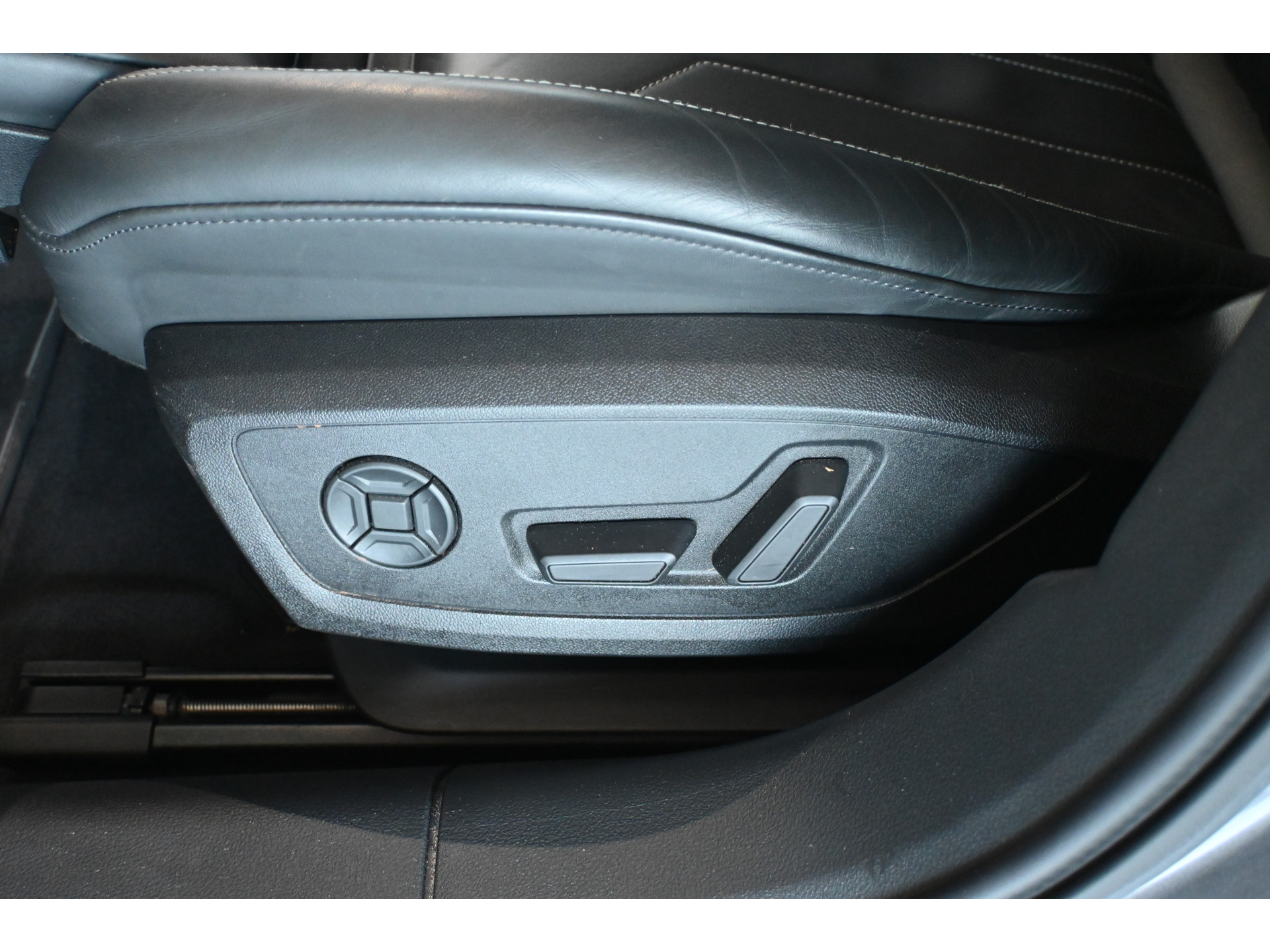 Audi A6 Avant 45 TFSI Quattro S-edition Clima Adaptieve cruise LED Matrix Leder 100% Onderhouden Inruil mogelijk