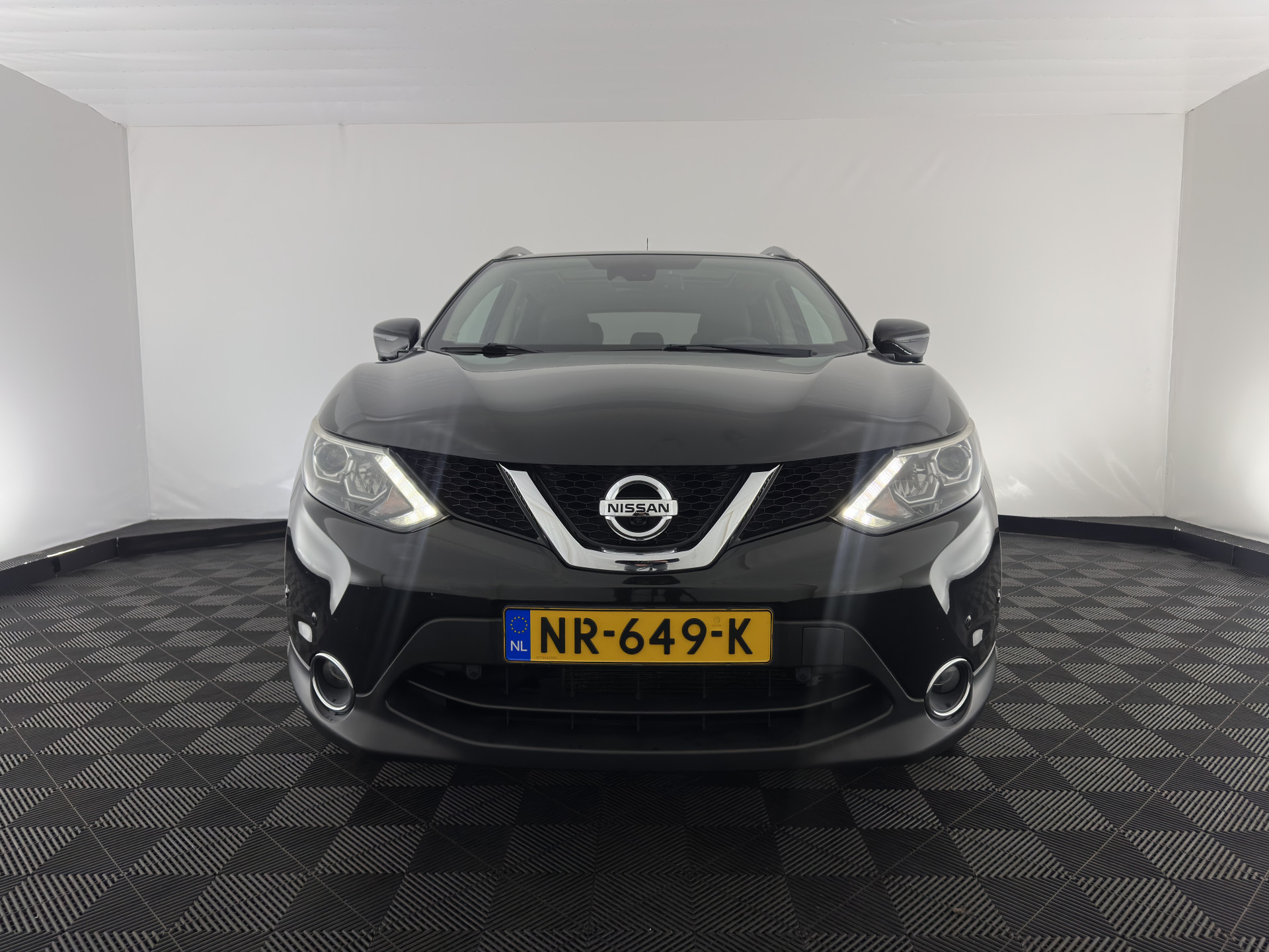 Nissan Qashqai 1.2 Tekna + *PANO | LEATHER | NAVI-FULLMAP | FULL-LED | PRIVACY-GLASS | AMBIENT-LIGHT | HEATED-COMFORTSEATS | TOPVIEW | LANE-ASSIST | CRUISE | KEYLESS | DAB | ECC | 19"ALU*