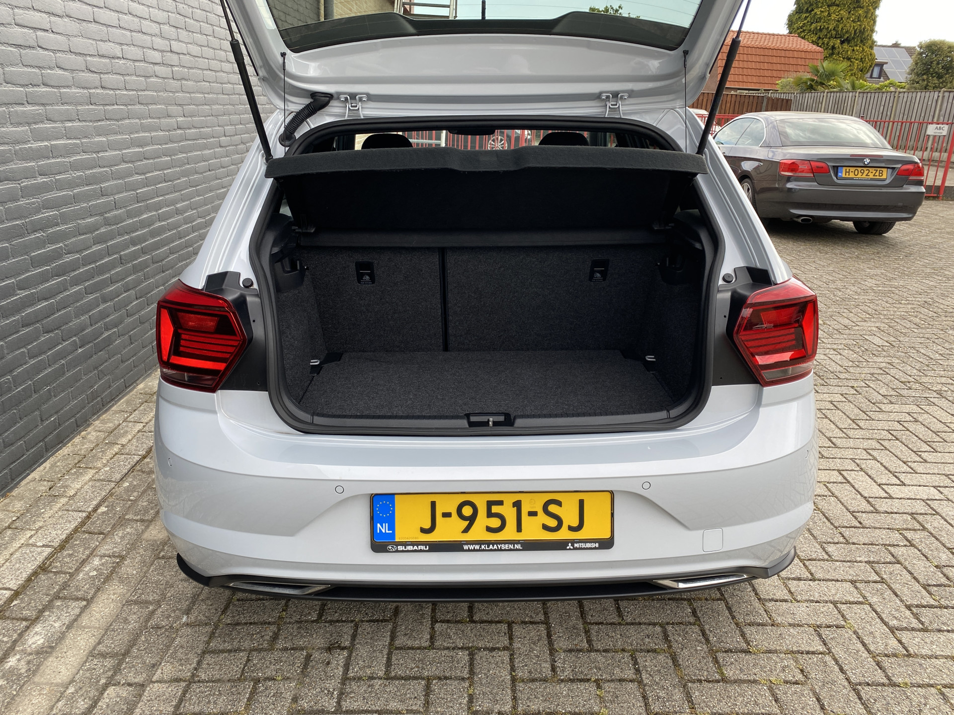 Volkswagen Polo 1.0 TSI R Line 116 pk AUT. | 1e eigenaar | 2x R Line | navigatie | virtual cockpit | stoelverwarming | sportstoelen