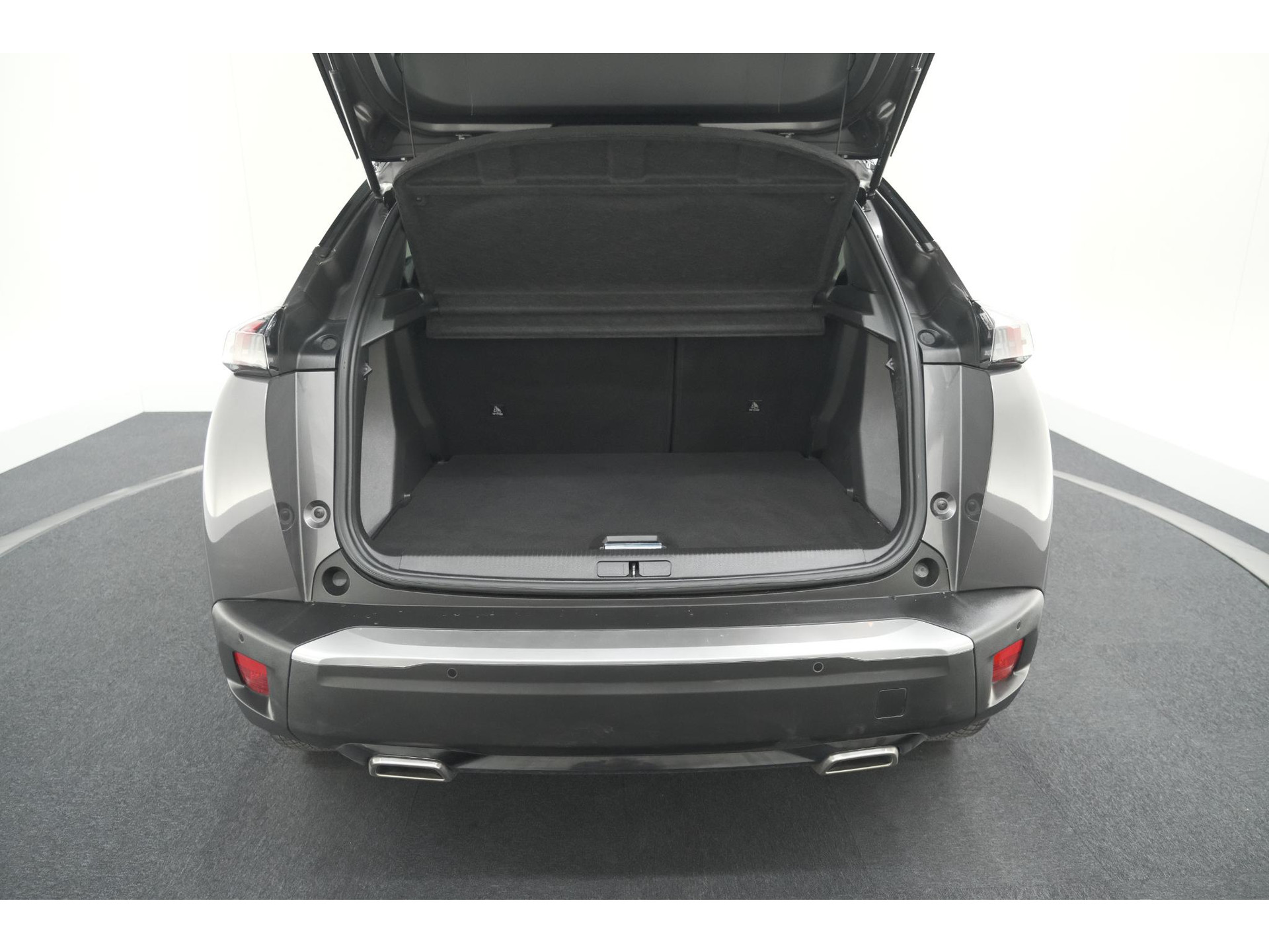 Peugeot 2008 PureTech 130 EAT8 GT | Camera | Dodehoekdetectie | Apple Carplay | Pack Winter