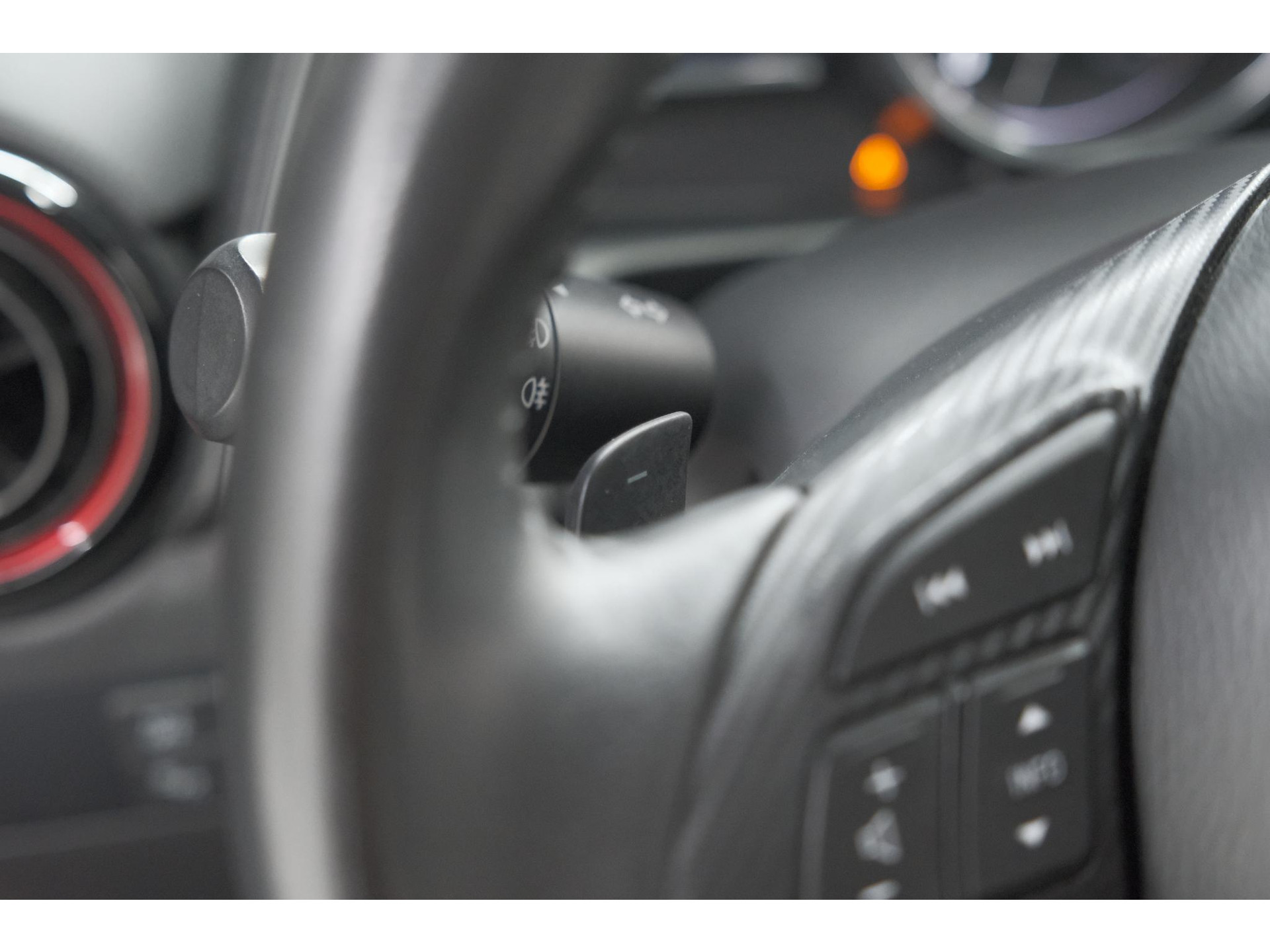 Mazda CX-3 2.0 SkyActiv-G 150 GT-M 4WD | Trekhaak | Camera | Dodehoekdetectie | Head-Up Display | Parkeersensoren