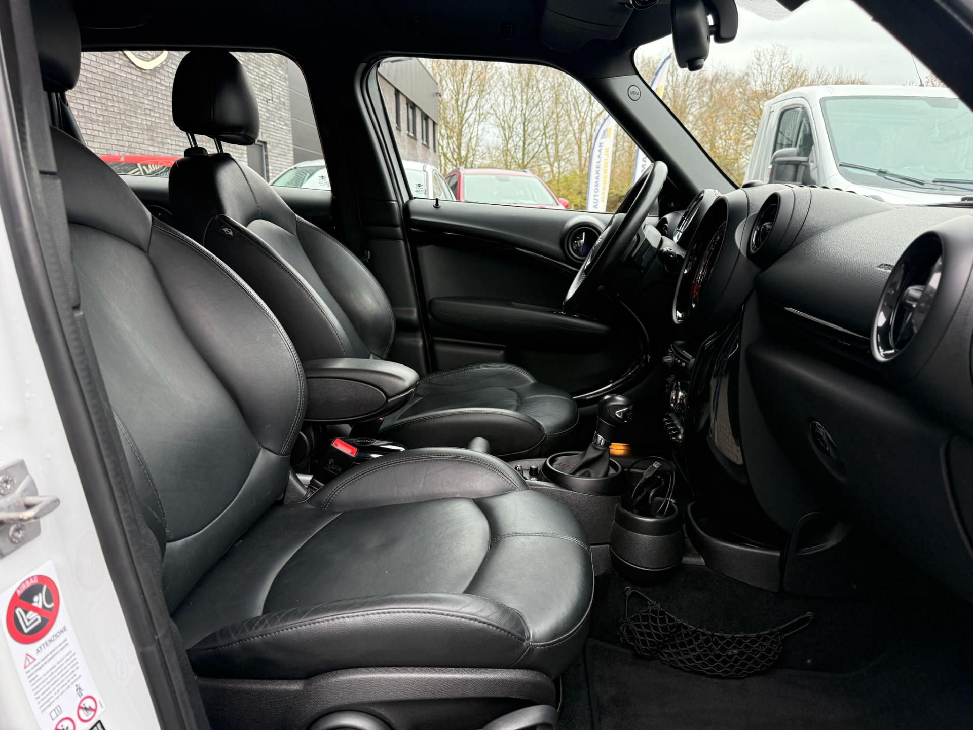 MINI Mini 1.6 John Cooper Works | 1E EIGENAAR | 3/6/12MND GARANTIE | AUTOMAAT | JOHN WORKS | XENON | CRUISE | NAVI |
