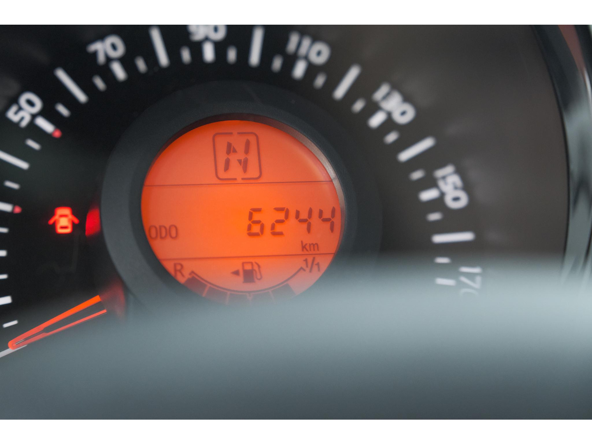 Peugeot 108 1.0 e-VTi Active | Unieke Auto! | Automaat | Airco | Getint Glas | Bluetooth Radio | 5 Deurs