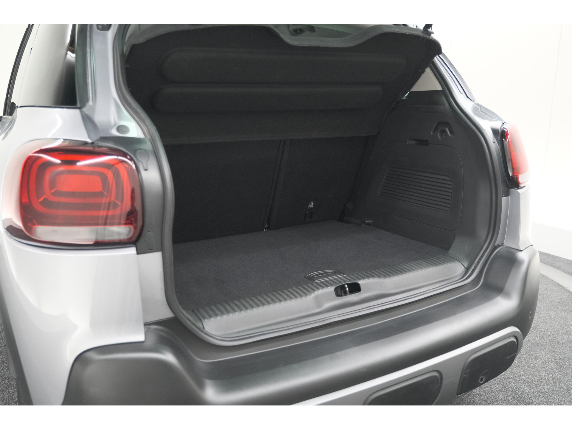 Citroen C3 Aircross PureTech 130 EAT6 Plus | Stoelverwarming | Apple Carplay | Parkeersensoren