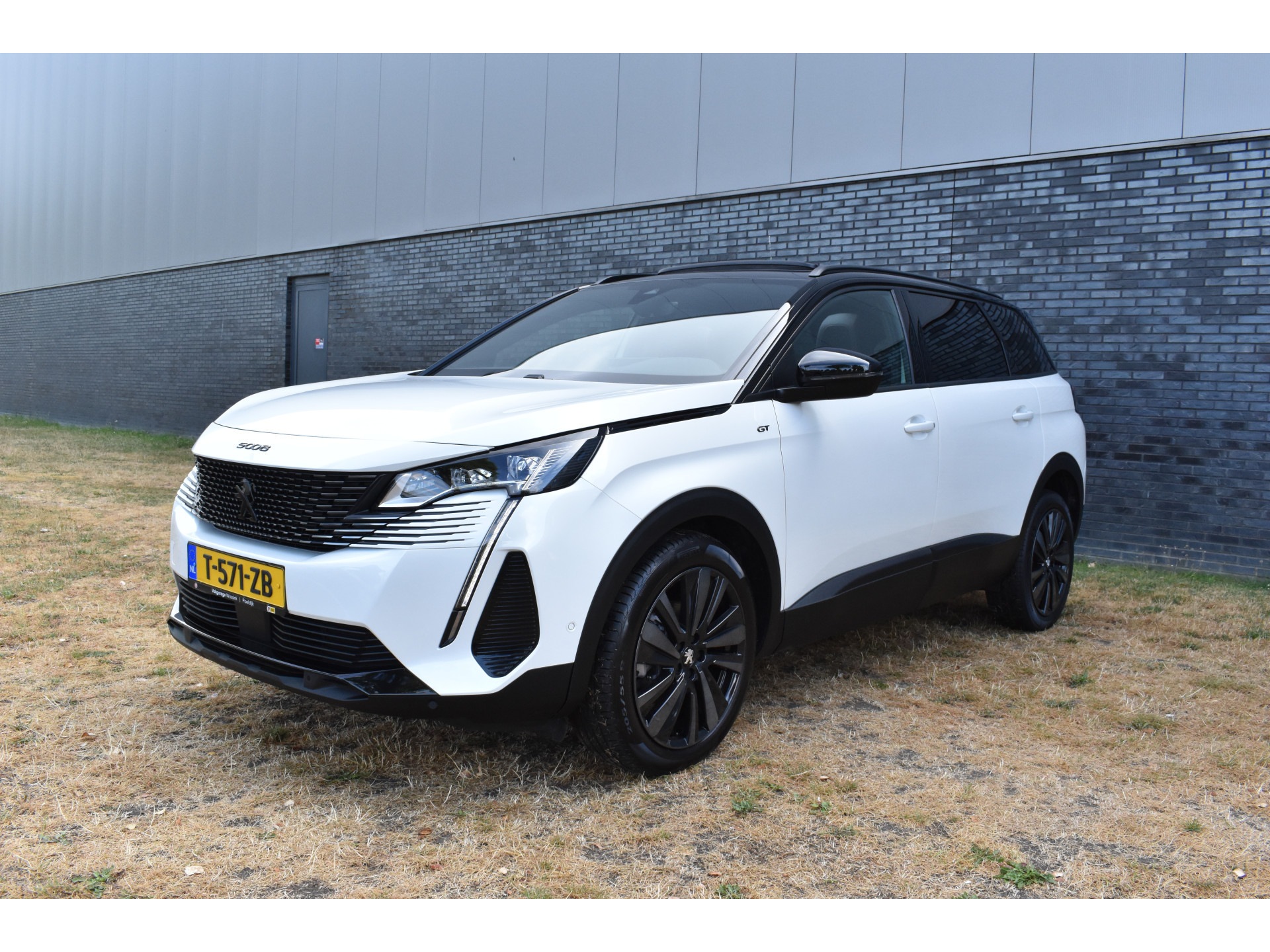 Peugeot 5008 1.2 GT 7-persoons Pano Automaat Navi