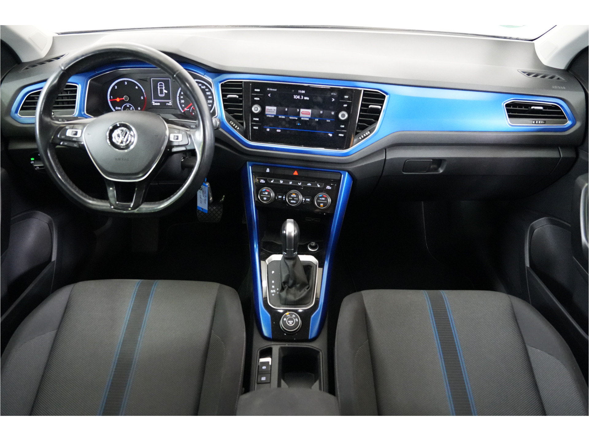 Volkswagen T-Roc 2.0 TDI 4Motion Sport | Trekhaak | Adaptive Cruise | Navi | Stl. verw. |