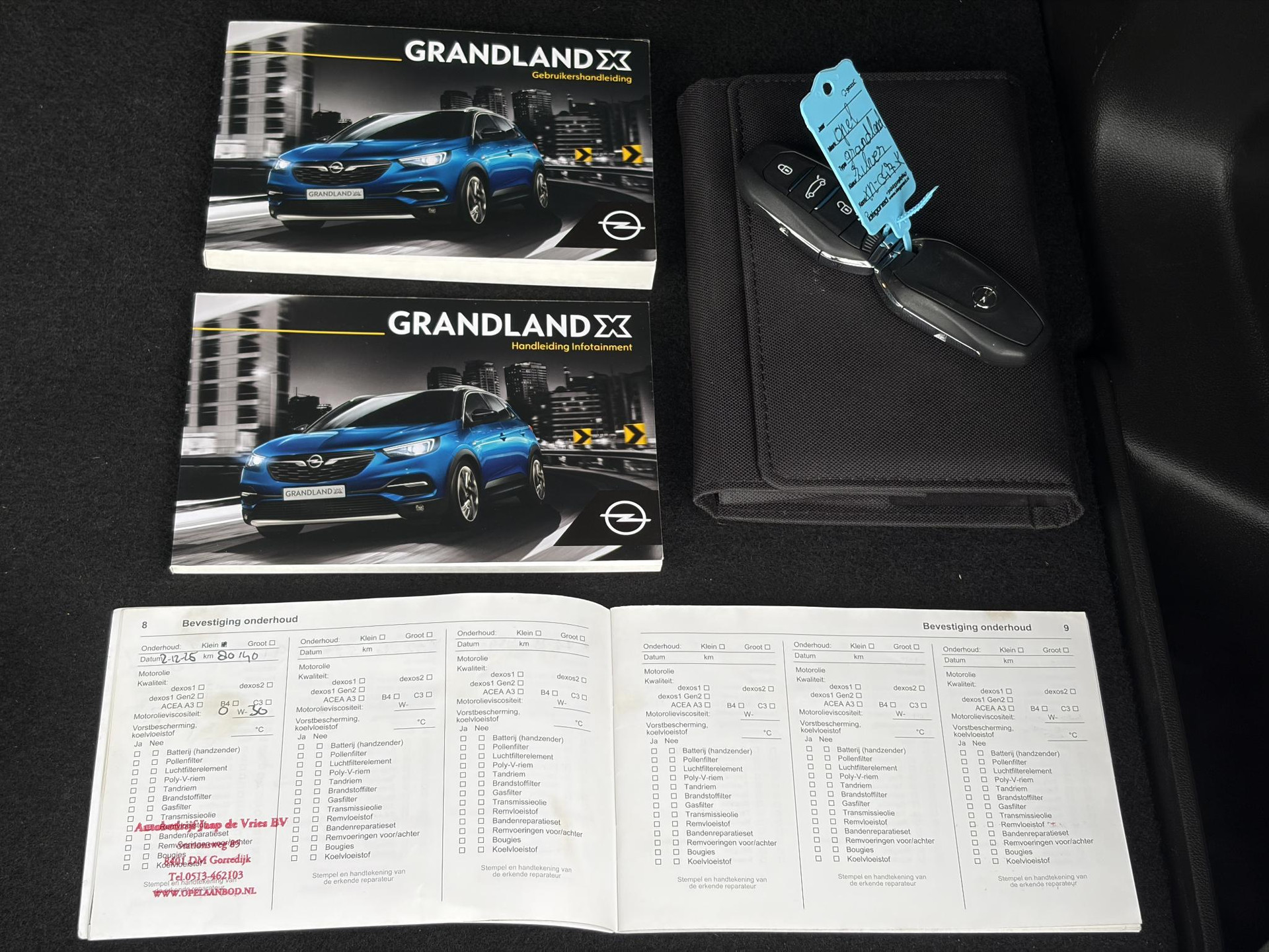 Opel Grandland X 1.2 Turbo Ultimate D-riem vv in 12-2024,1e Eigenaar,360° Camera,Trekhaak,131pk,6 Bak,Navi,Halfleder,Dodehoek,Rijstrooksensor,Keyless,Stoelverw,N.A.P,Apk tot 02-2027