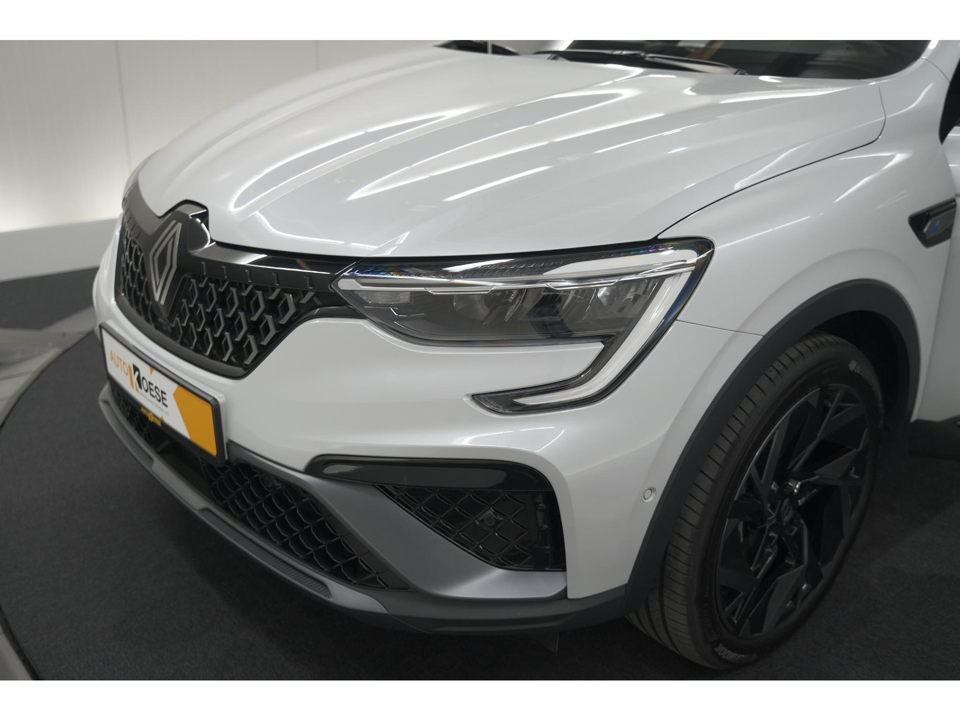 Renault Arkana 1.6 E-Tech hybrid 145 Esprit Alpine | 360 Camera | Adaptieve Cruise Control | Pack Winter | Dodehoekdetectie