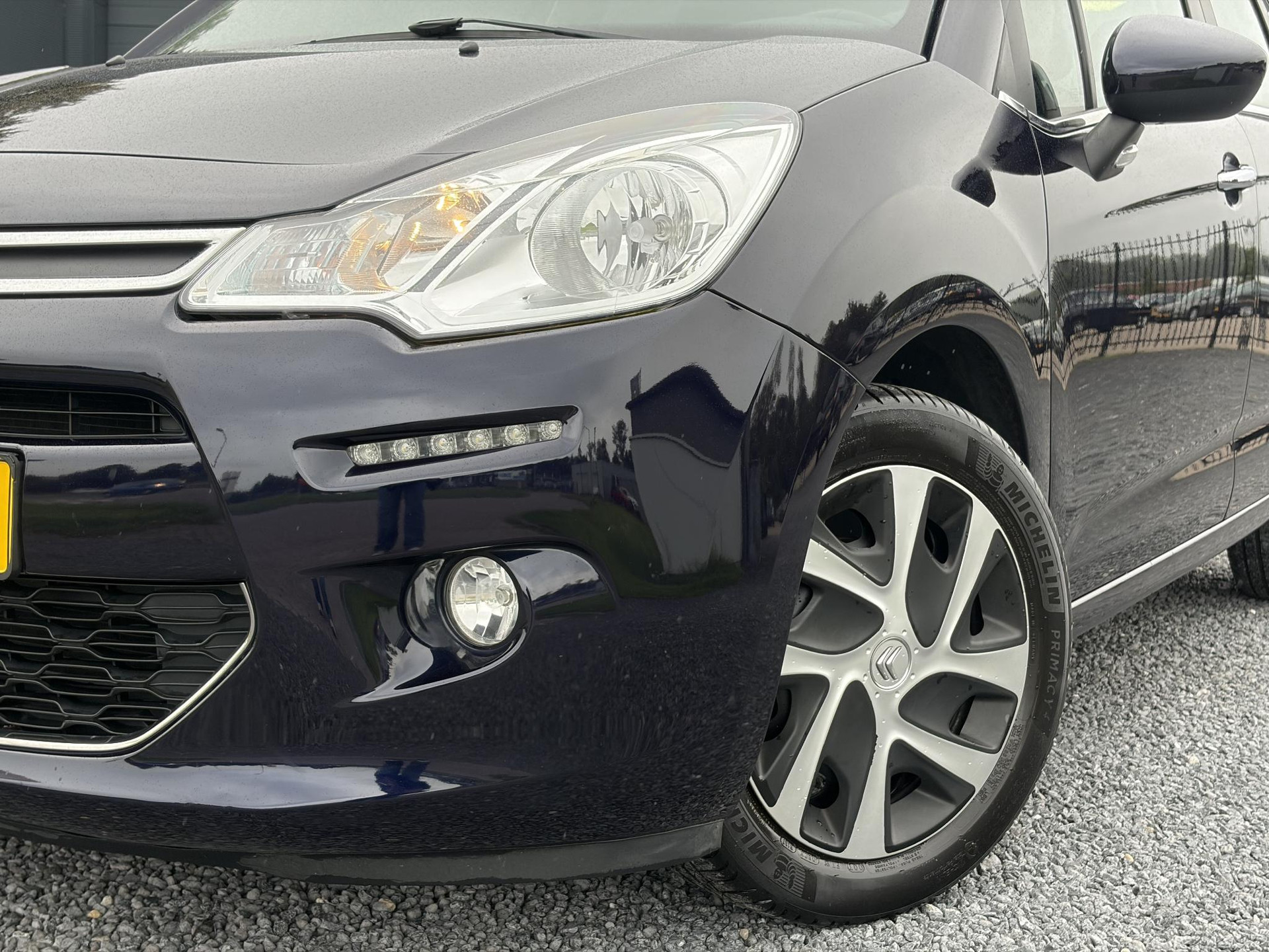 Citroen C3 1.2 PureTech Selection ✓Nieuwe D-riem✓Navi✓Carplay✓Trekhaak✓Dealer Onderhouden✓Clima✓Cruise✓5 Deurs✓Net grote beurt gehad✓N.A.P✓Apk tot 09-2027