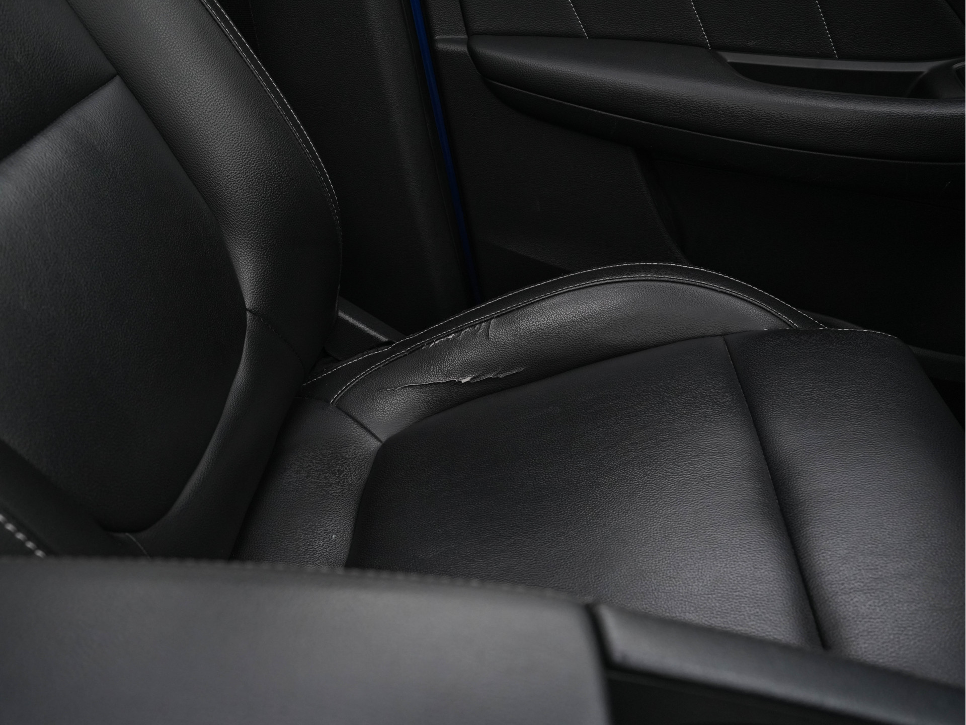 MG ZS EV Luxury 45 kWh {SOH-89%} (INCL-BTW) *PANO | LEATHER | CCS-FASTLOADER | KEYLESS | NAVI-FULLMAP | ADAPTIVE-CRUISE | CAMERA | HEATED-SPORT-SEATS | CARPLAY | BLINDSPOT | DAB | LANE-ASSIST | 17"ALU*