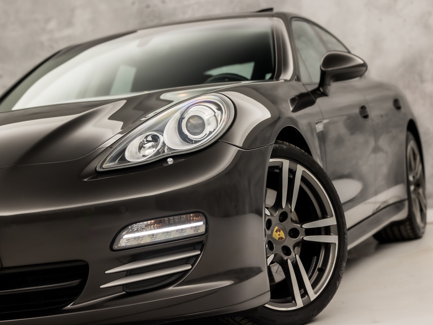 Porsche Panamera 3.6 4 Sport 299Pk Automaat (SCHUIFDAK, LUCHTVERING, NAVIGATIE, BOSE AUDIO, ELEK SPORTSTOELEN, STOELVERWARMING, ELEK SPOILER, PARKEERSENSOREN, NIEUWSTAAT)