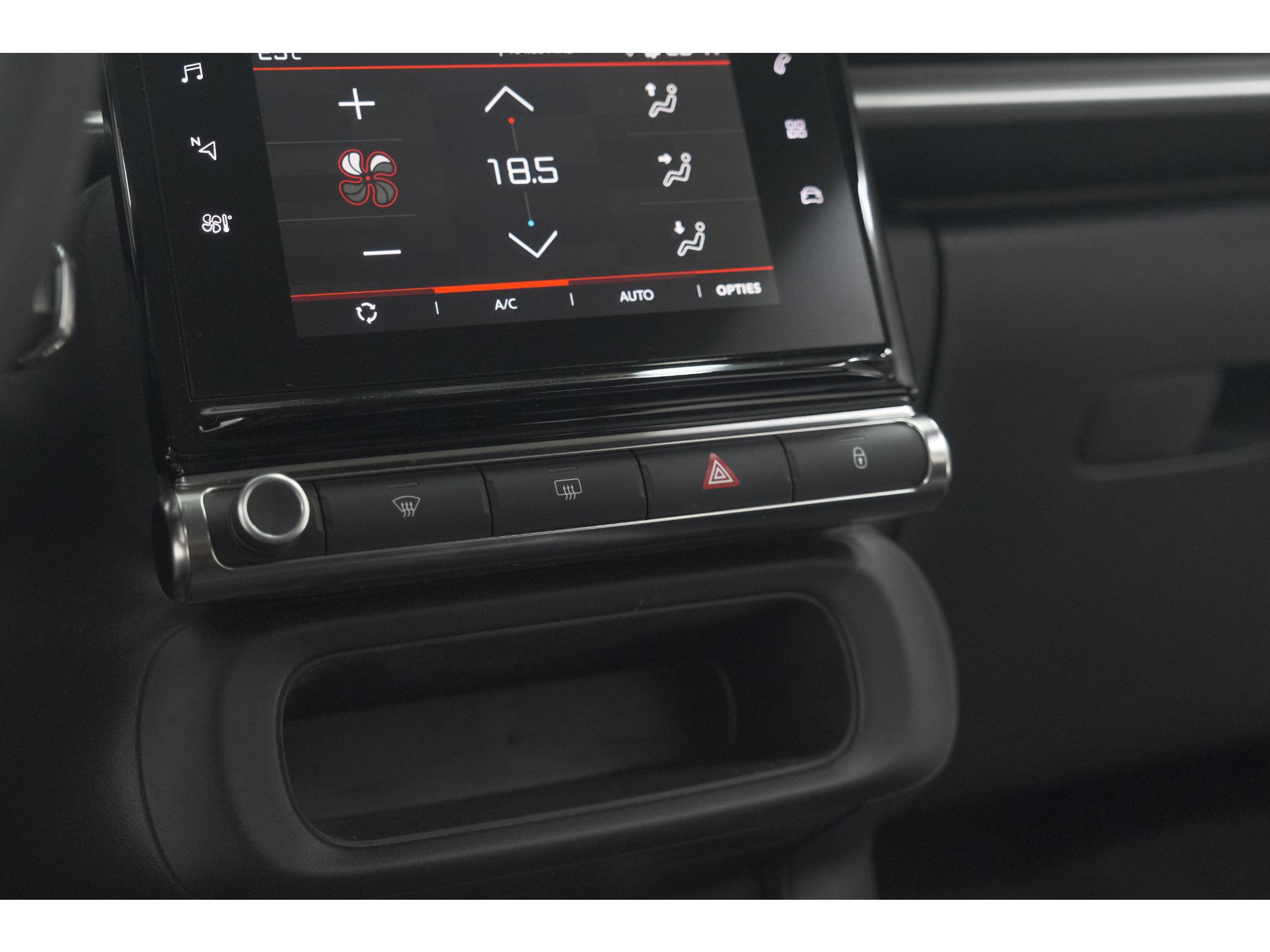Citroen C3 PureTech 110 EAT6 Max | Apple Carplay | Parkeersensoren | Climate Control | 16 Inch Lichtmetalen Velgen