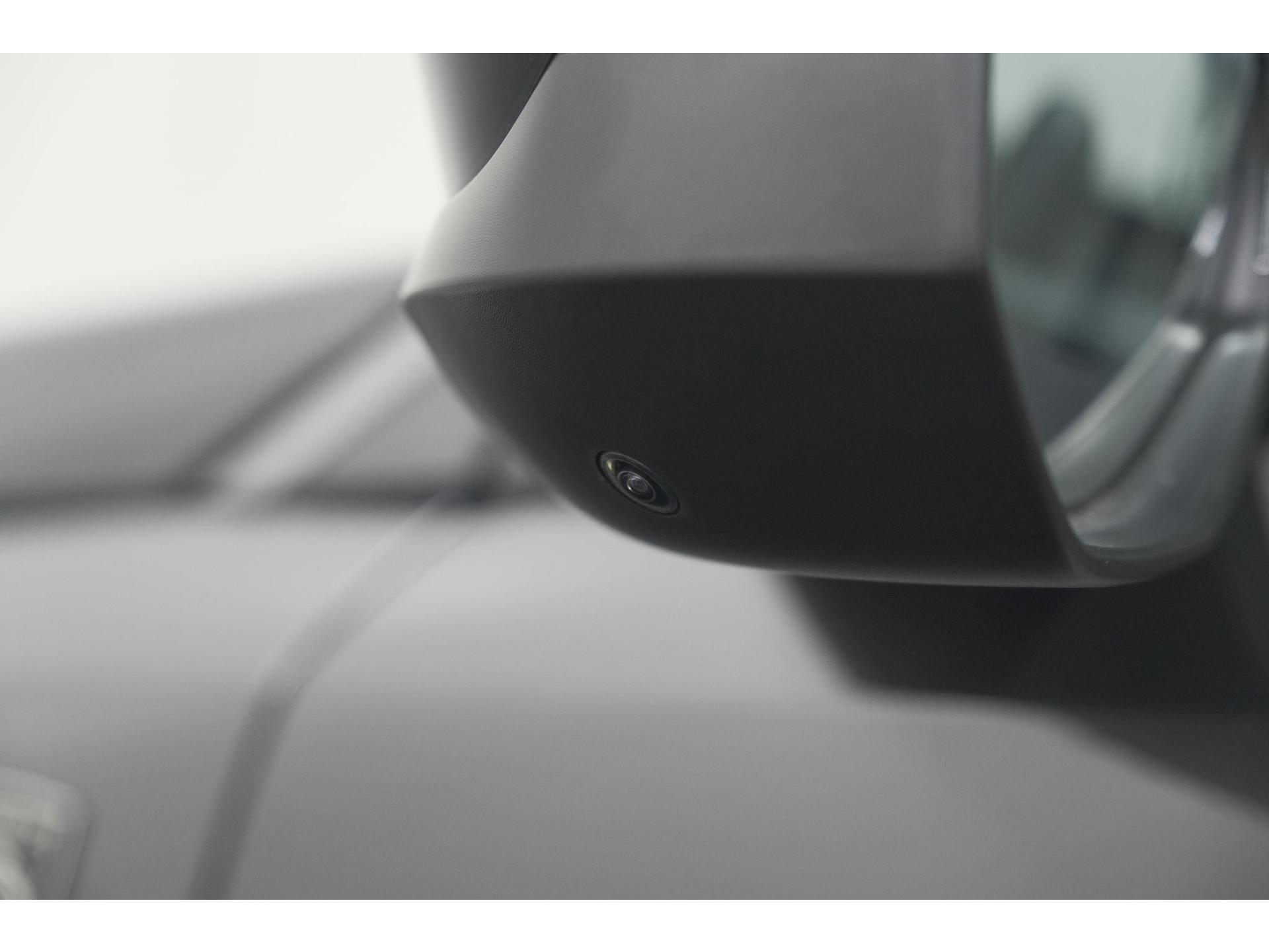 Peugeot 3008 1.2 Hybrid 136 GT | Panoramdak | 360 Camera | Stoelverwarming | Elektrische Kofferklep | Allseason Banden