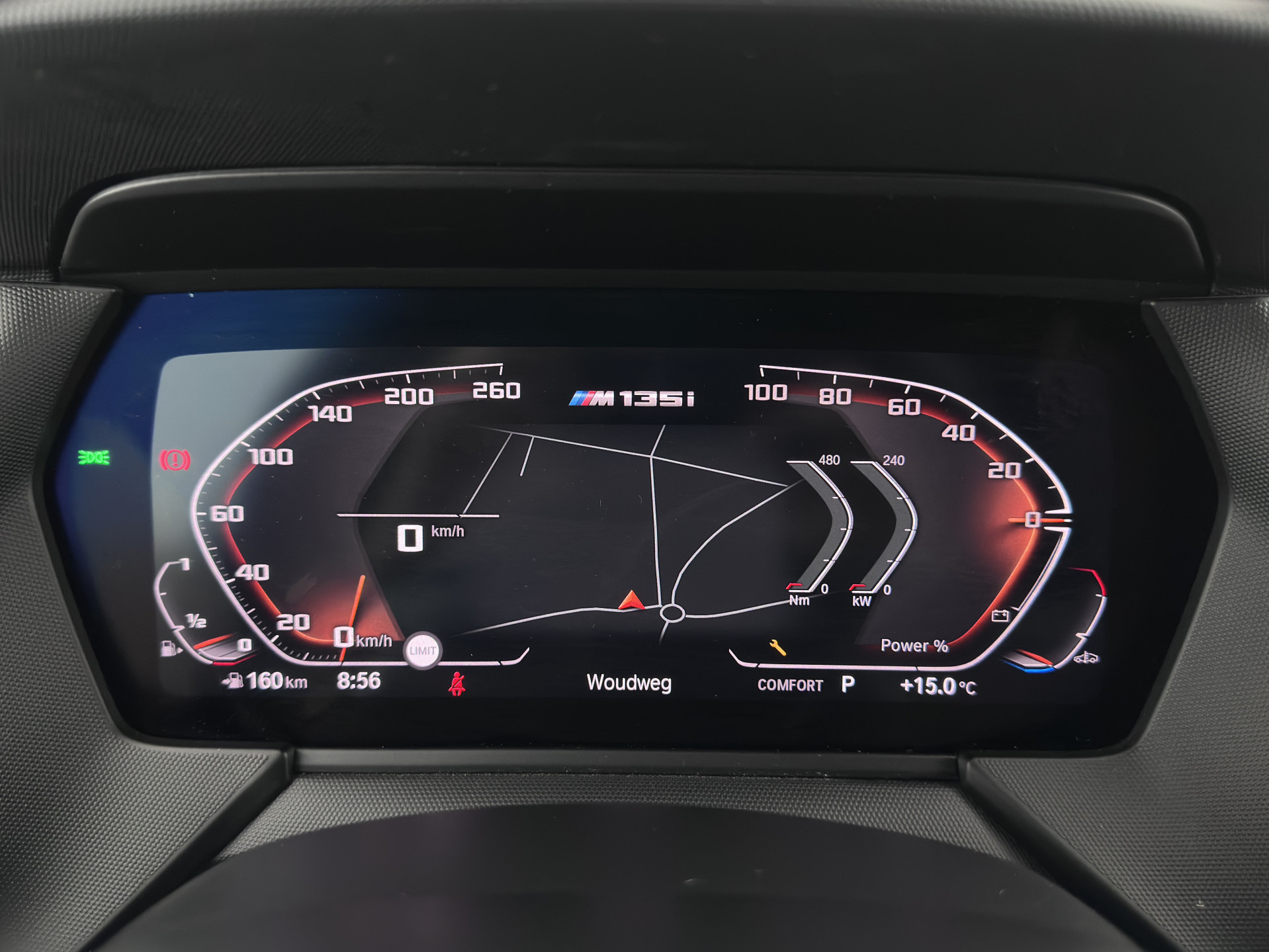 BMW 1-serie M135i xDrive M-Sportpack High Executive Aut. *ALCANTARA-MICROFIBRE | FULL-LED | HEATED-SPORTSEATS | SHIFT-PADDLES | DIGI-COCKPIT | HEAD-UP | NAVI-FULLMAP | DAB+ | PRIVACY-GLASS | AMBIENT-LIGHT | CARBON-INLAY | CARPLAY | 19''ALU*