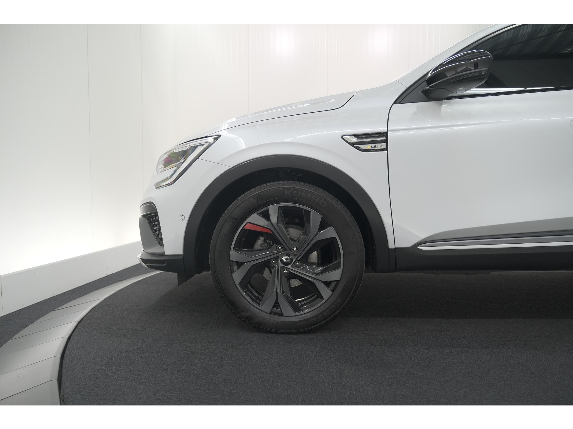 Renault Arkana 1.3 TCe 140 EDC RS Line | Camera | Cruise Control Adaptief | Dodehoekdetectie | Stoelverwarming | Apple Carplay