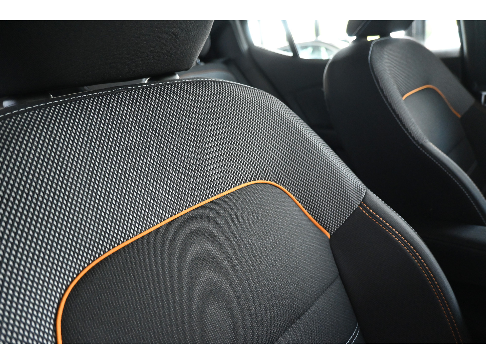 Dacia Sandero Stepway 1.0 TCe 90 Comfort Automaat Airco Cruise Pdc Navigatie 1e Eigenaar Inruil Mogelijk!