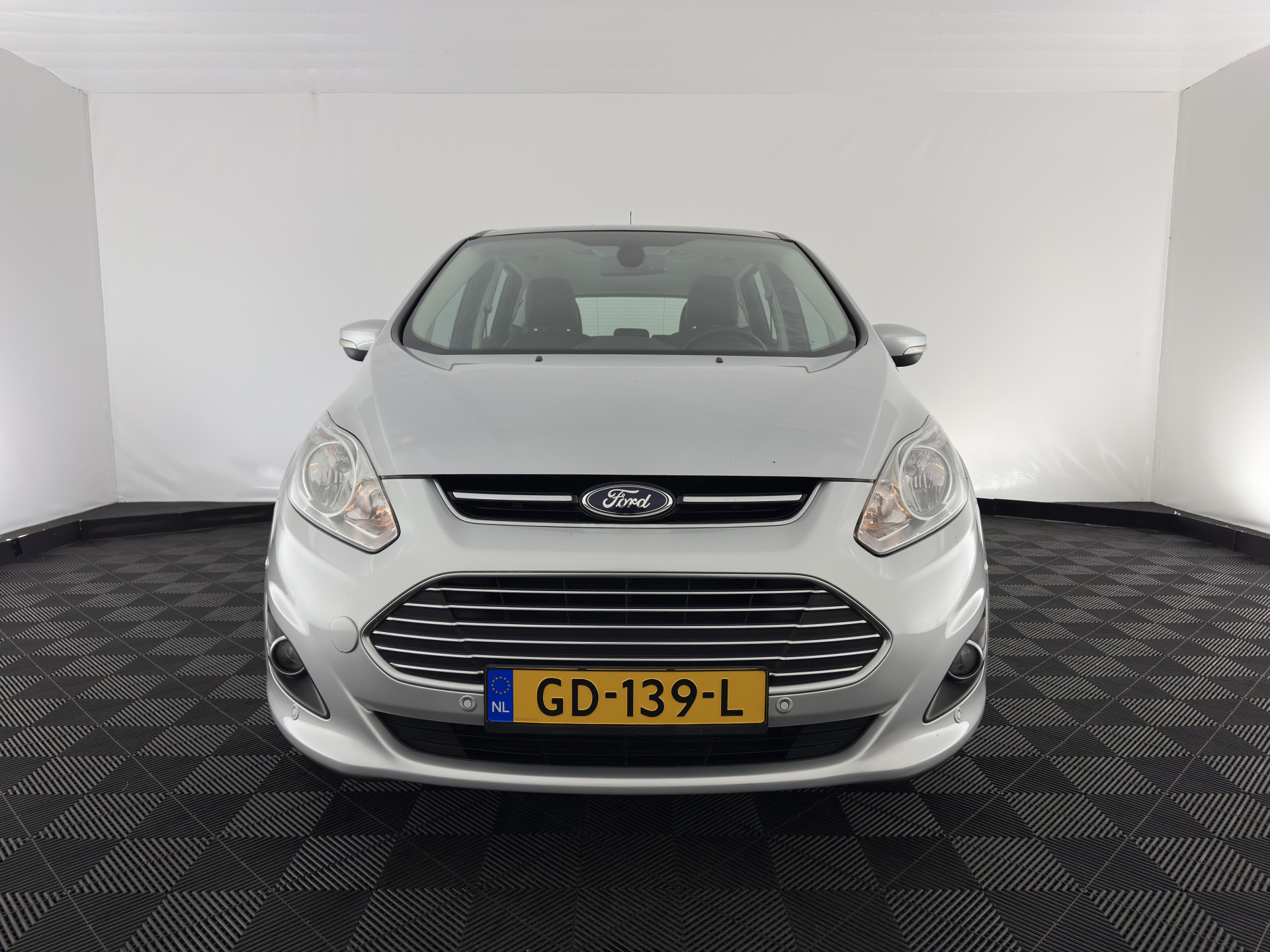 Ford C-Max 2.0 Plug-in Hybrid Titanium Plus (⚠️) Aut. *PANO | LEATHER | NAVI-FULLMAP | KEYLESS | CAMERA | COMFORT-SEATS | ECC | PDC | 17"ALU*