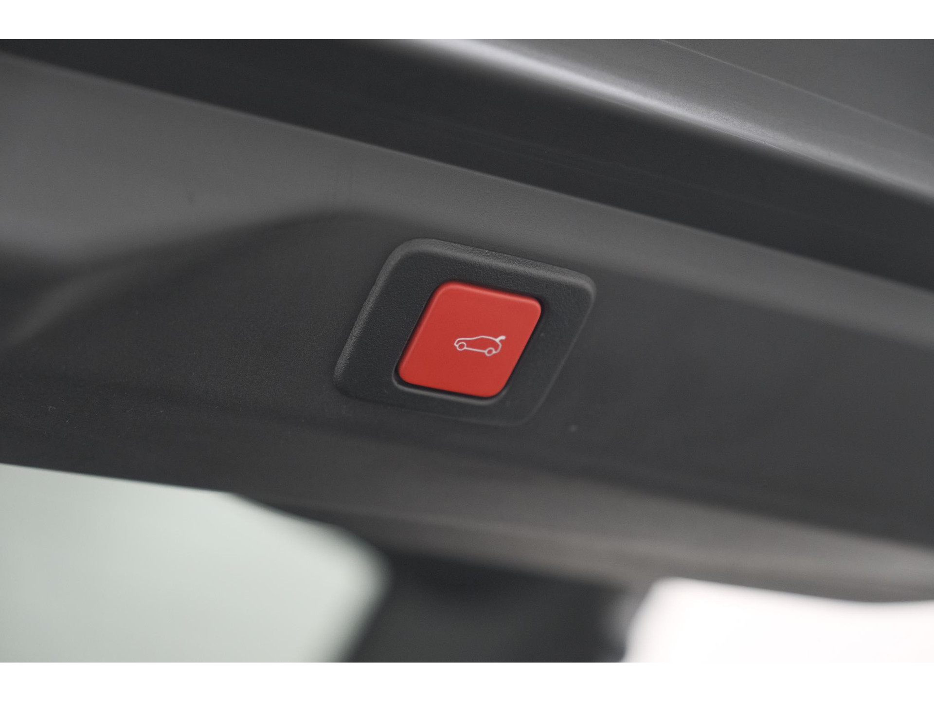 Peugeot 3008 1.2 Hybrid 136 GT | 360 Camera | Adaptieve Cruise Control | Stoelen Pakket | Elektrische Kofferklep