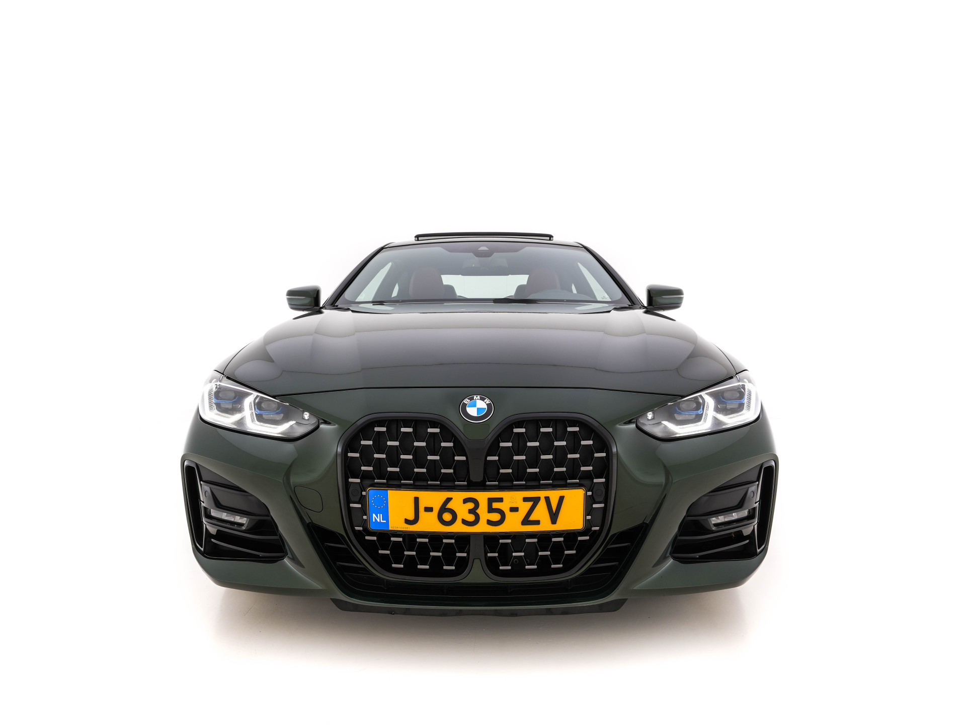 BMW 4-serie Coupé 420i ( new-modell ) M-Sport-Pack High Executive (INCL-BTW) Aut.*PANO | LASER-LED | LEATHER | DIGI-COCKPIT | CAMERA | HIFI-SOUND | HEATED-SPORTSEATS | NAVI-FULLMAP | AMBIENT-LIGHT | ECC | CARPLAY | PDC | CRUISE | 19''ALU *