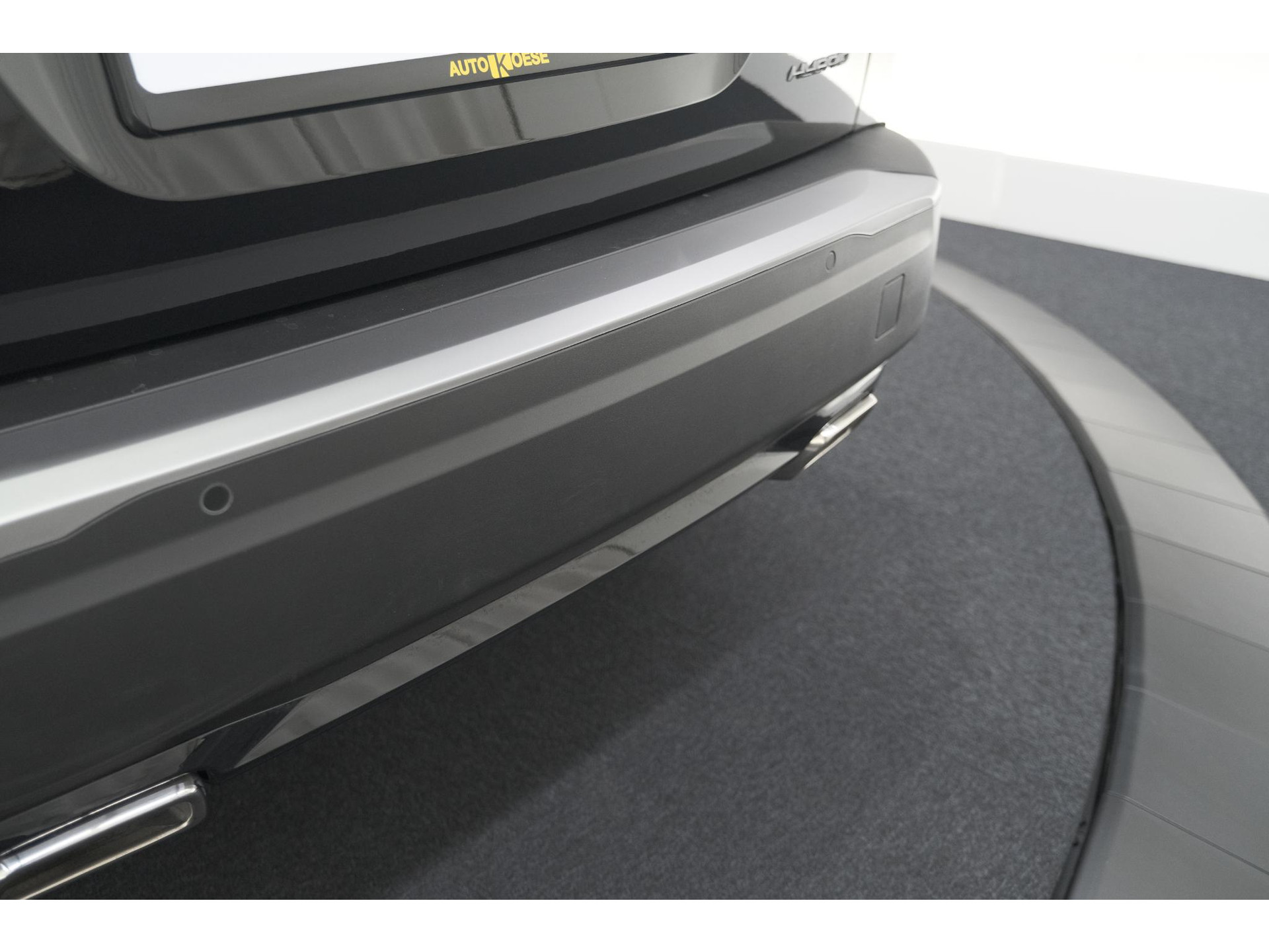 Peugeot 2008 1.2 Hybrid 145 Allure | 360 Camera | Adaptieve Cruise Control | Dodehoekdetectie | Apple Carplay