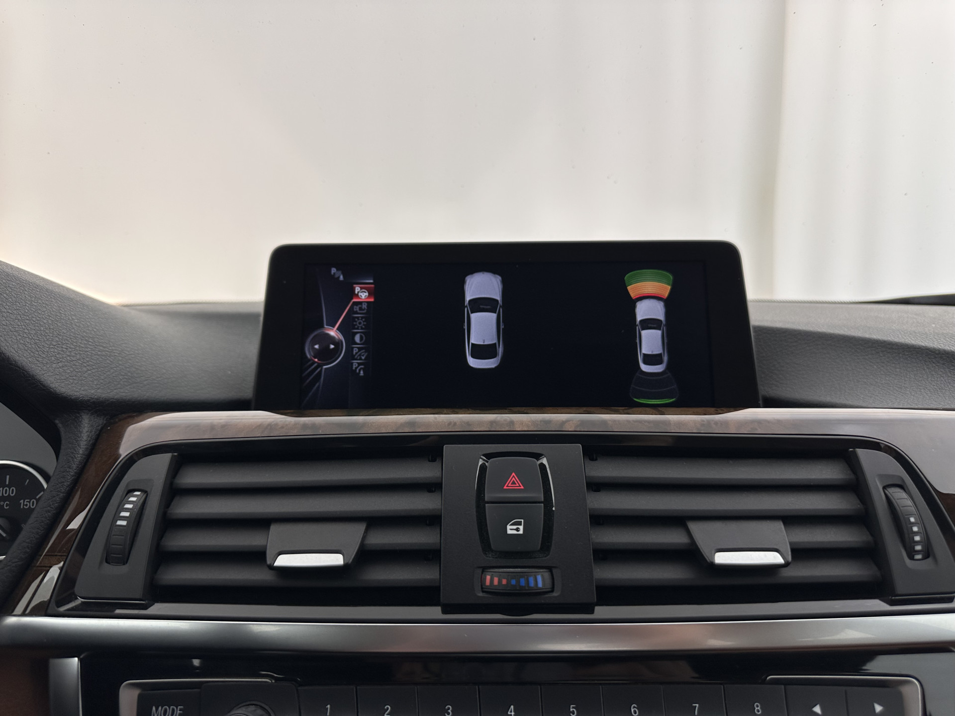 BMW 4-serie Coupé 435d xDrive Executive Aut. *LEATHER | BI-XENON | MEMORY-PACK | TOPVIEW | HEAD-UP | BLINDSPOT | HEATED-SPORTSEATS | KEYLESS | NAVI-FULLMAP | ECC | PDC | CRUISE | 19''ALU*