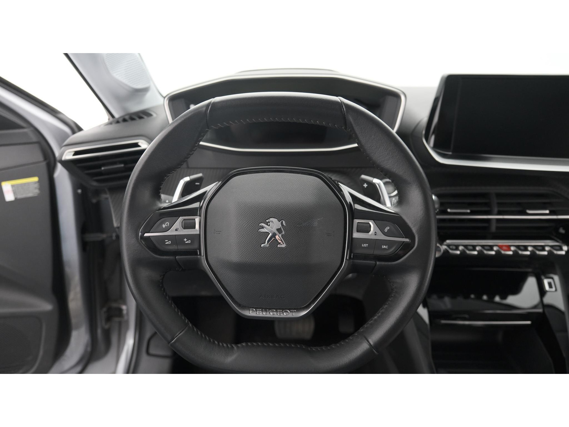 Peugeot 208 PureTech 100 EAT8 Allure | Parkeersensoren | Stoelverwarming | Apple Carplay | Climate Control
