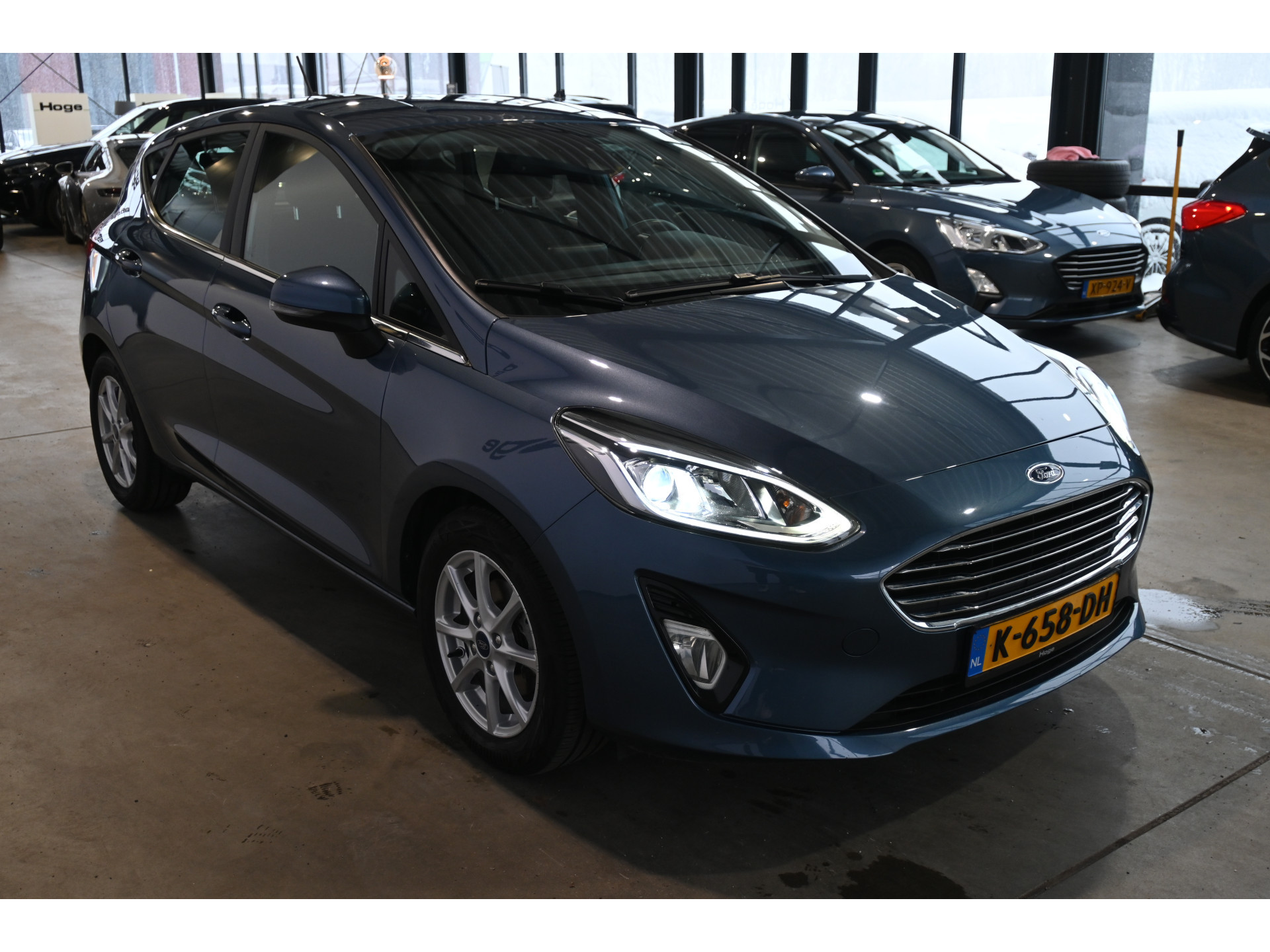 Ford Fiesta 1.0 EcoBoost Titanium Automaat Clima Navigatie LED Carplay Rijklaarprijs Inruil Mogelijk!