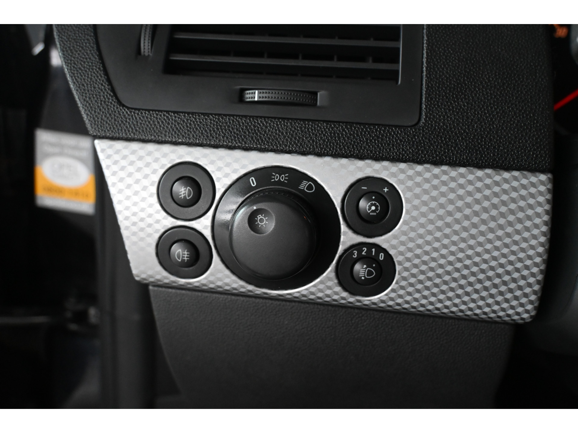 Opel Astra GTC 1.6 Sport Airco Cruise Control Trekhaak All in Prijs! Inruil Mogelijk!