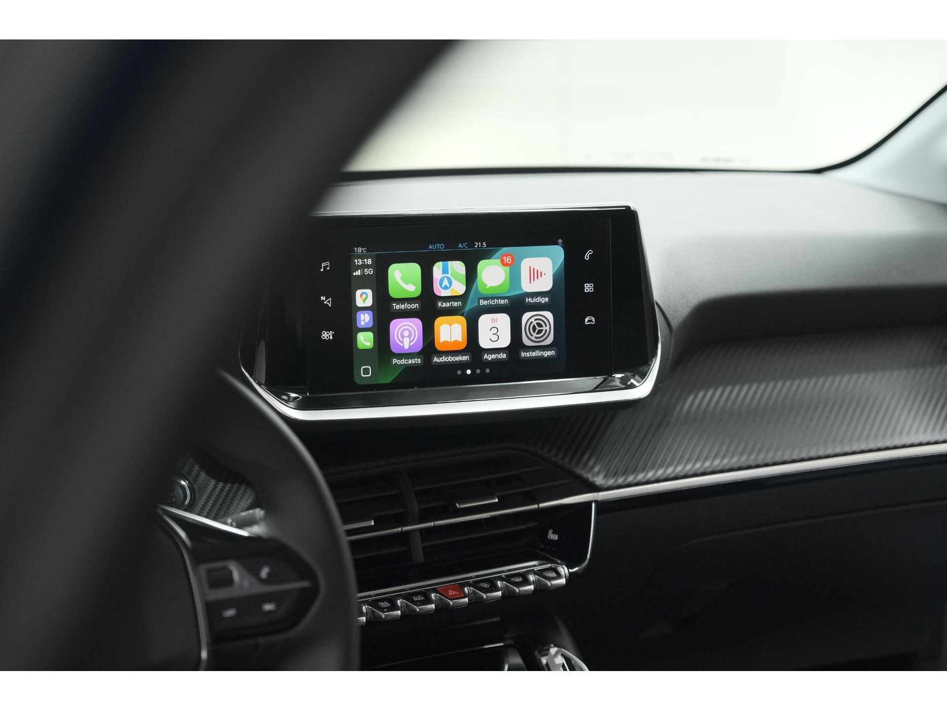 Peugeot 208 PureTech 100 Allure | Stoelverwarming | Adaptieve Cruise Control | Camera | Apple Carplay