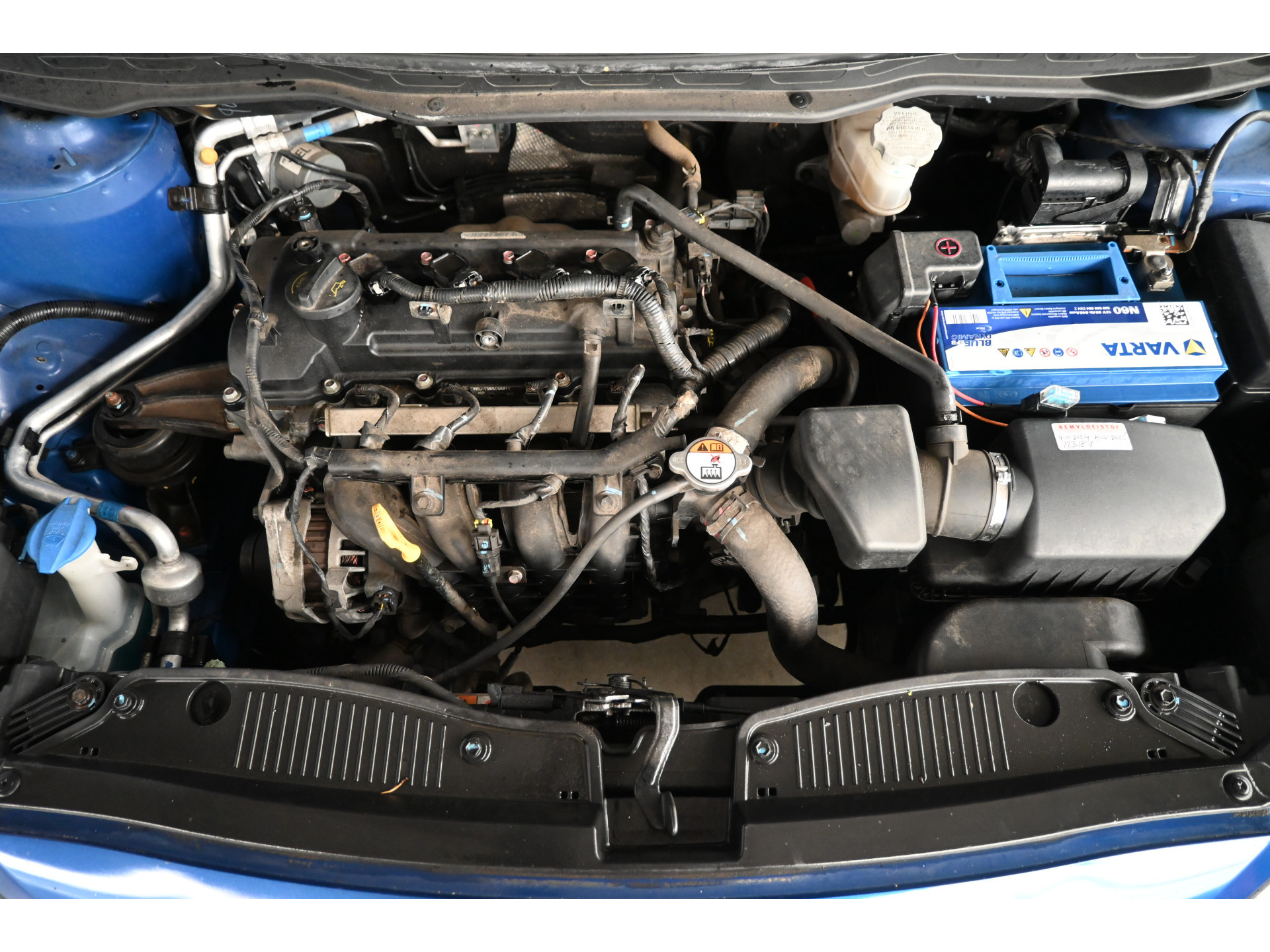 Hyundai i20 1.2i i-Motion LICHTE TIK IN MOTOR! TEKST LEZEN! Airco LED  Elektrisch Pakket! Trekhaak TEKST LEZEN! Inruil Mogelijk!