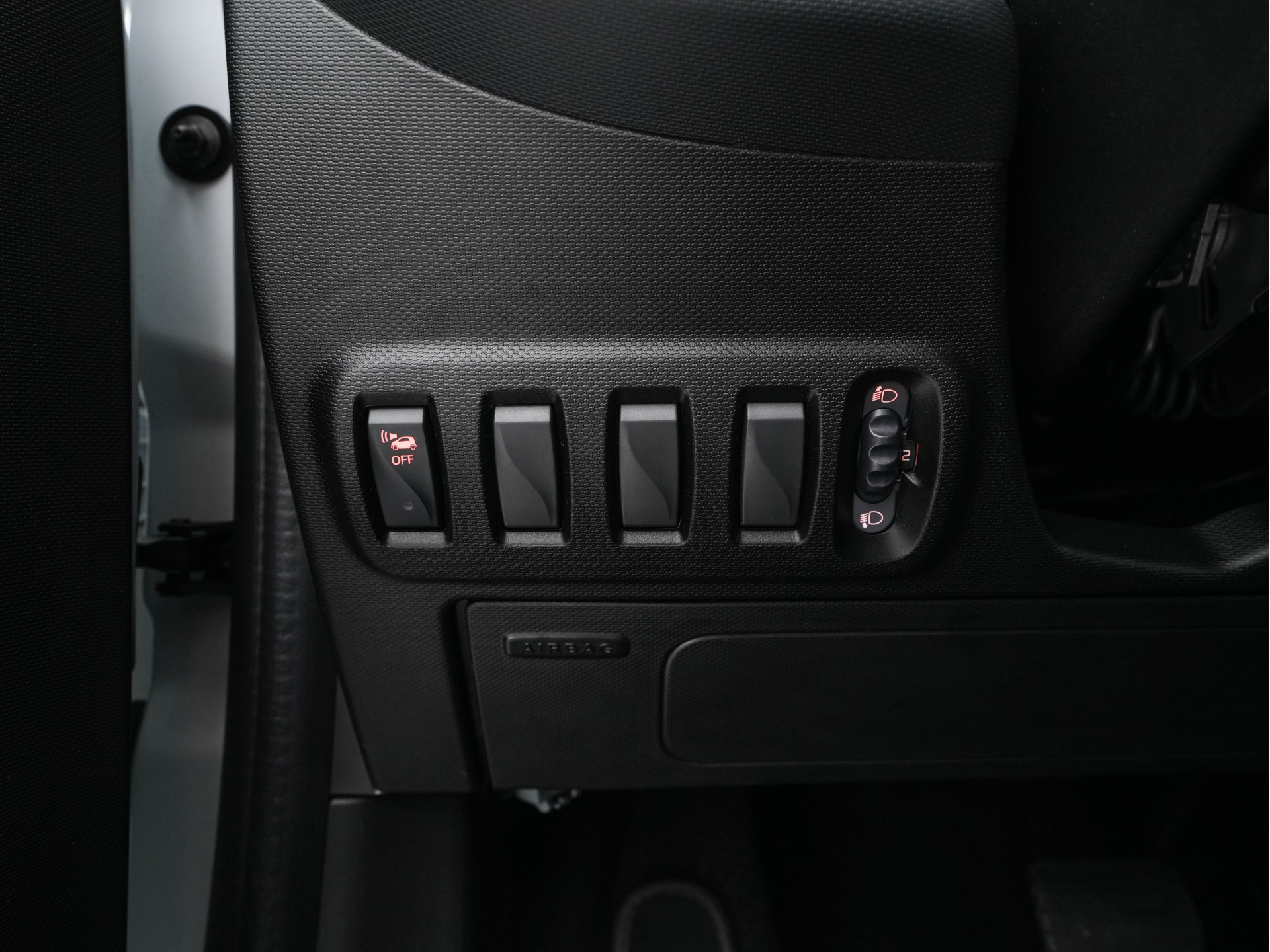 Smart forfour EQ Essential 18 kWh [ 3-Fase ] (INCL-BTW) Aut. *LEATHER | AIRCO | CRUISE | DAB+ | COMFORT-SEATS | 15''ALU*