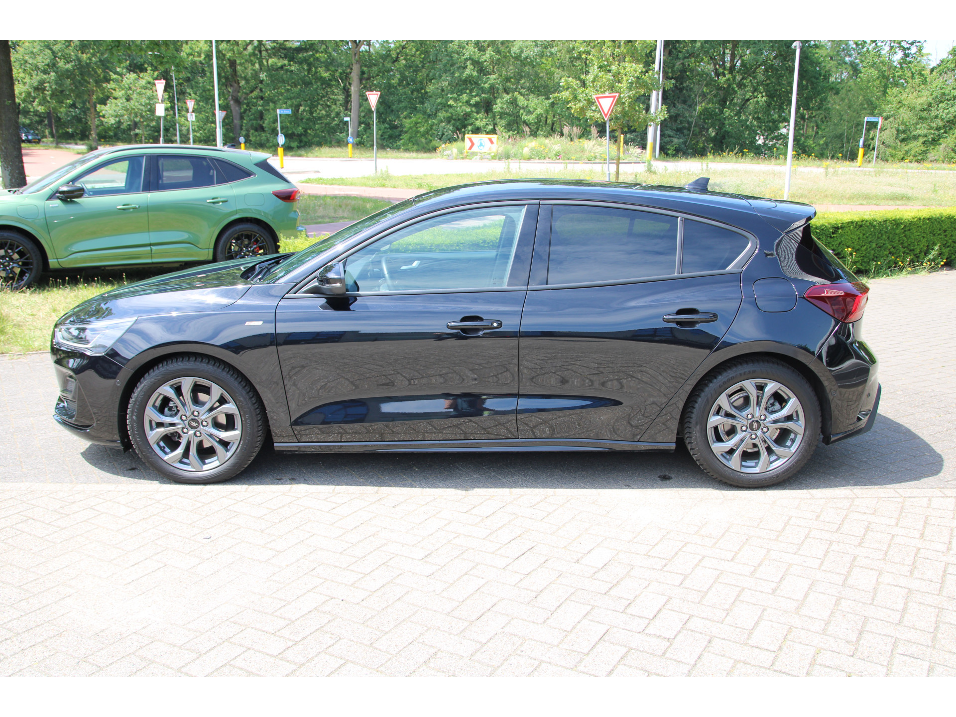 Ford Focus 1.0 EcoBoost Hybrid 155 PK ST Line X Automaat WINTER-PACK| B&O AUDIO | MATRIX LED |