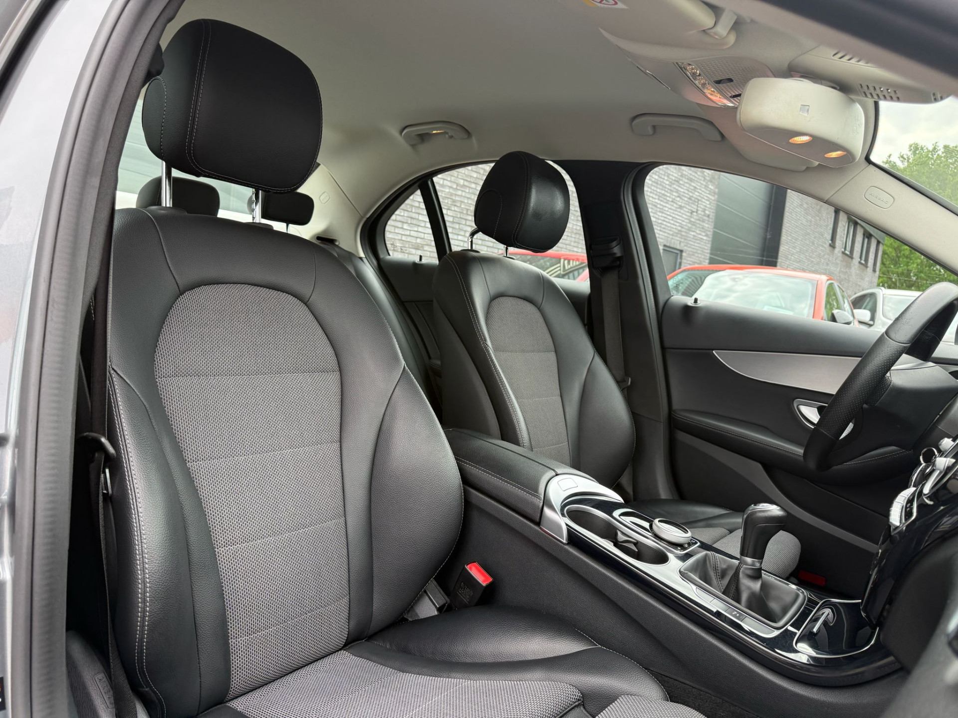 Mercedes-Benz C-klasse 180 CDI Business Solution |1E EIGENAAR | 3/6/12MND GARANTIE | LED | CRUISE | BLUETOOTH | NAVI | TREKHAAK |