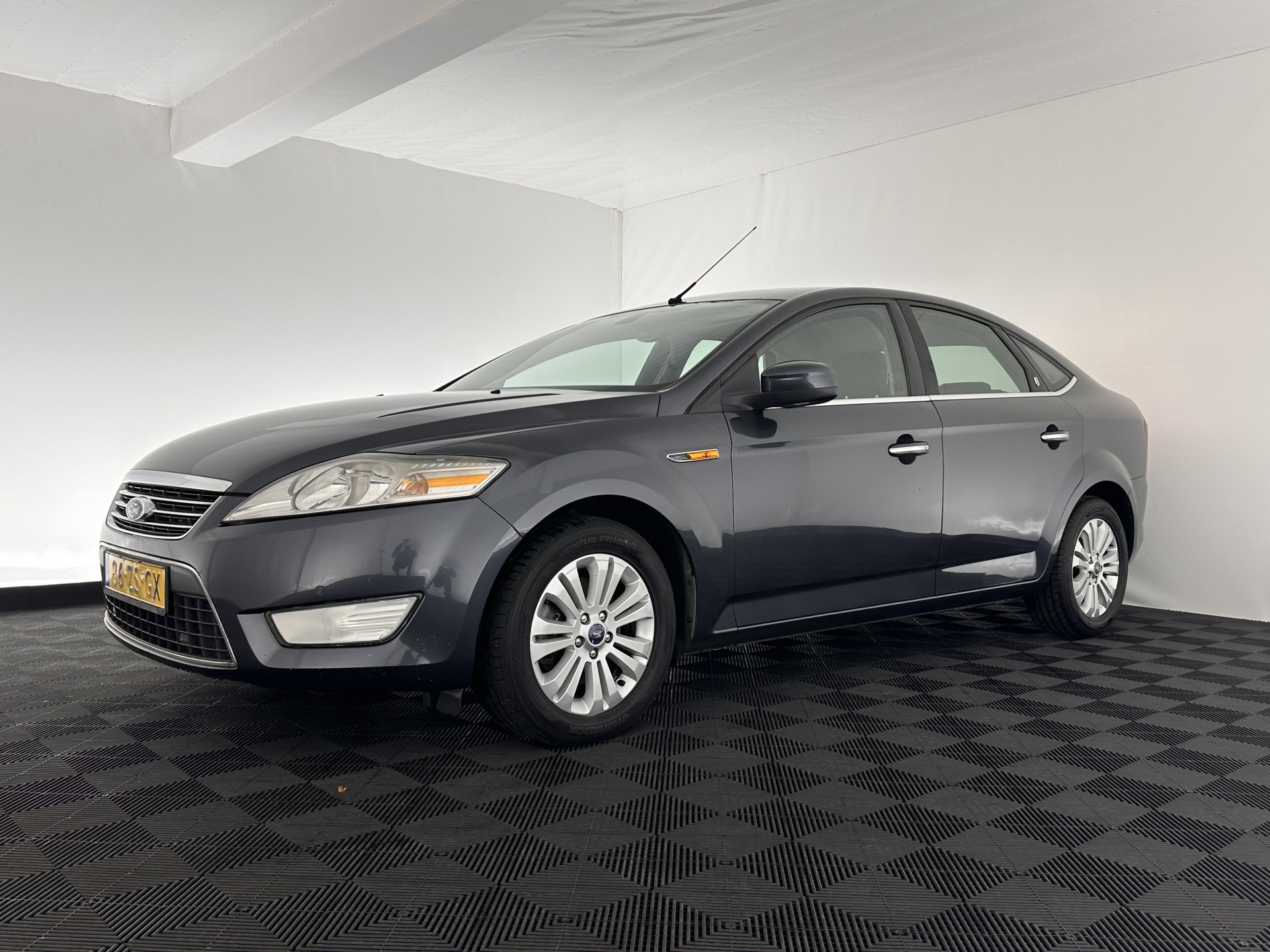 Ford Mondeo 2.0-16V Ghia *NAVI-FULLMAP | ECC | PDC | CRUISE | COMFORT-SEATS | 16"ALU*