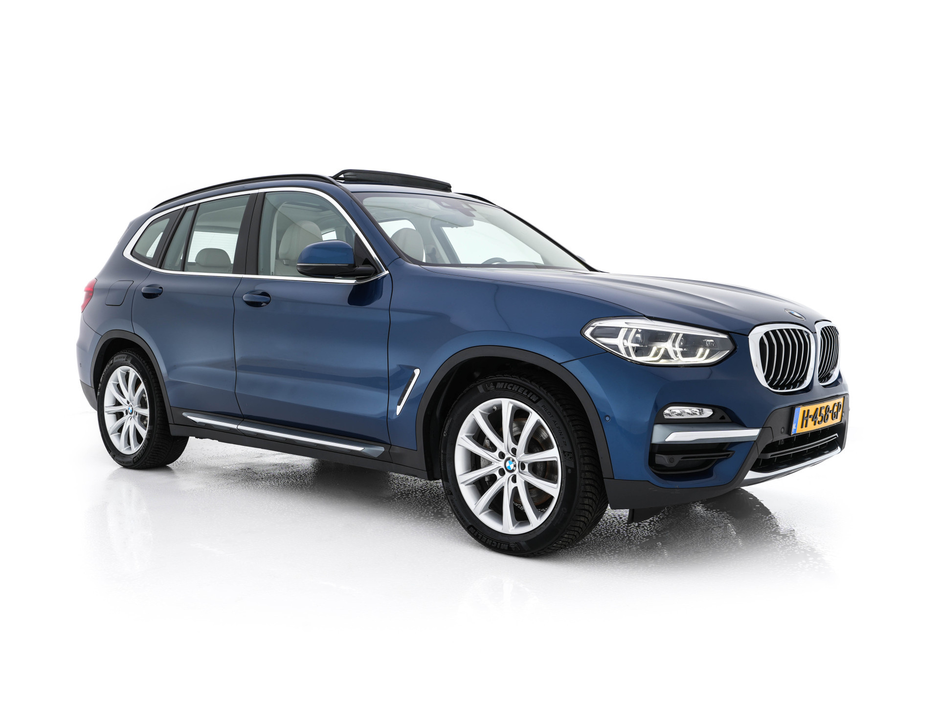 BMW X3 xDrive30d High Executive Luxury-Line Aut. *PANO | HEAD-UP | LEATHER | FULL-LED | NAVI-FULLMAP | HEATED-SPORT-SEATS | MEMORY-PACK | CAMERA | ECC | HIFI-AUDIO | PDC | CRUISE | TOWBAR |  19''ALU*