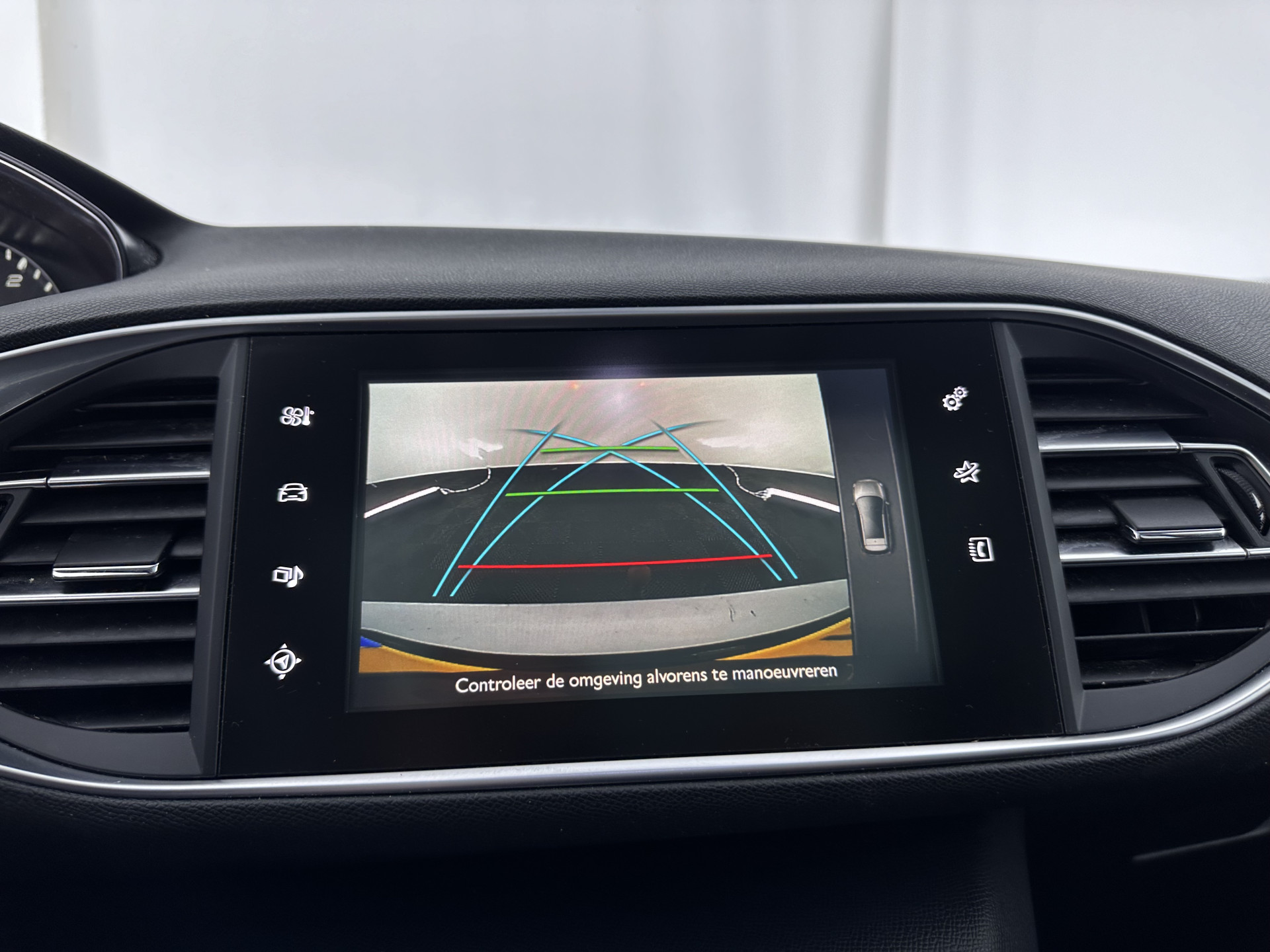 Peugeot 308 SW 1.6 BlueHDI Blue Lease Executive Pack *PANO | CAMERA | NAVI-FULLMAP | ECC | PDC | CRUISE | LANE-ASSIST | COMFORT-SEATS | 16"ALU*